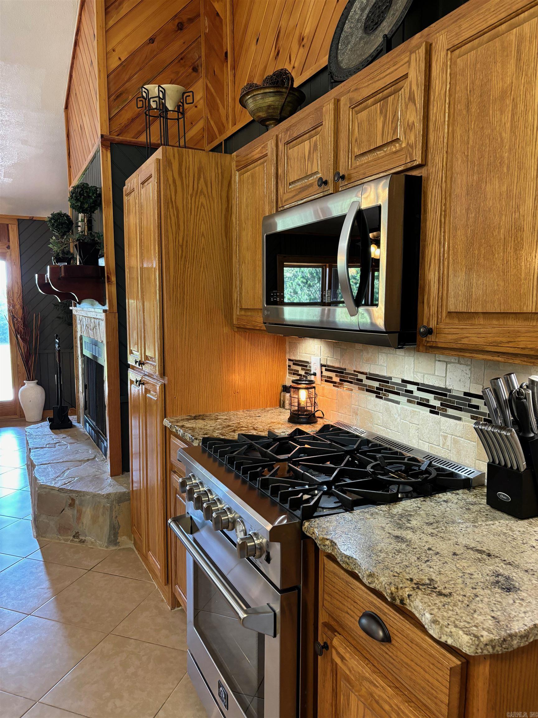 221 Muddy Creek Cove