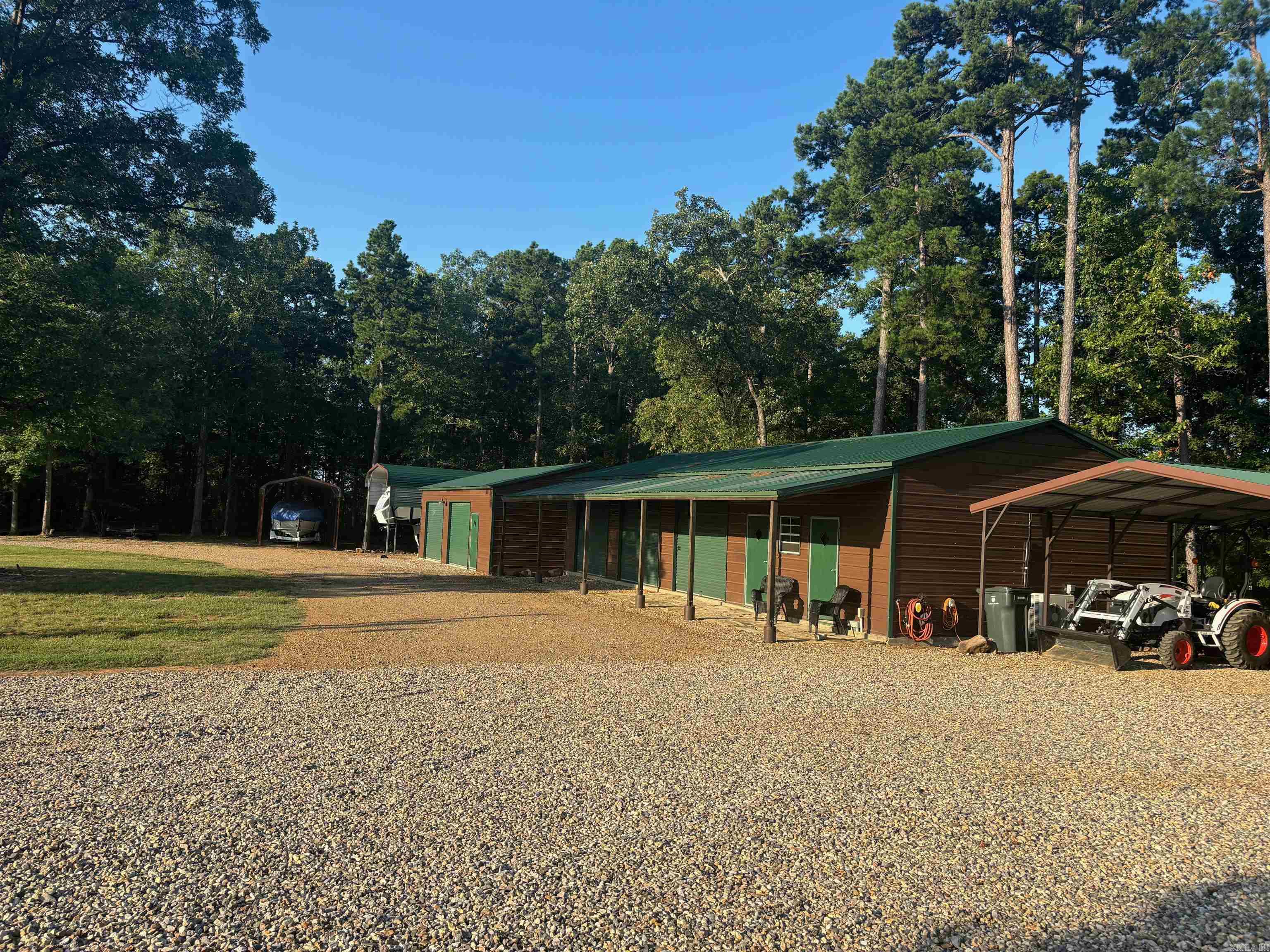 221 Muddy Creek Cove