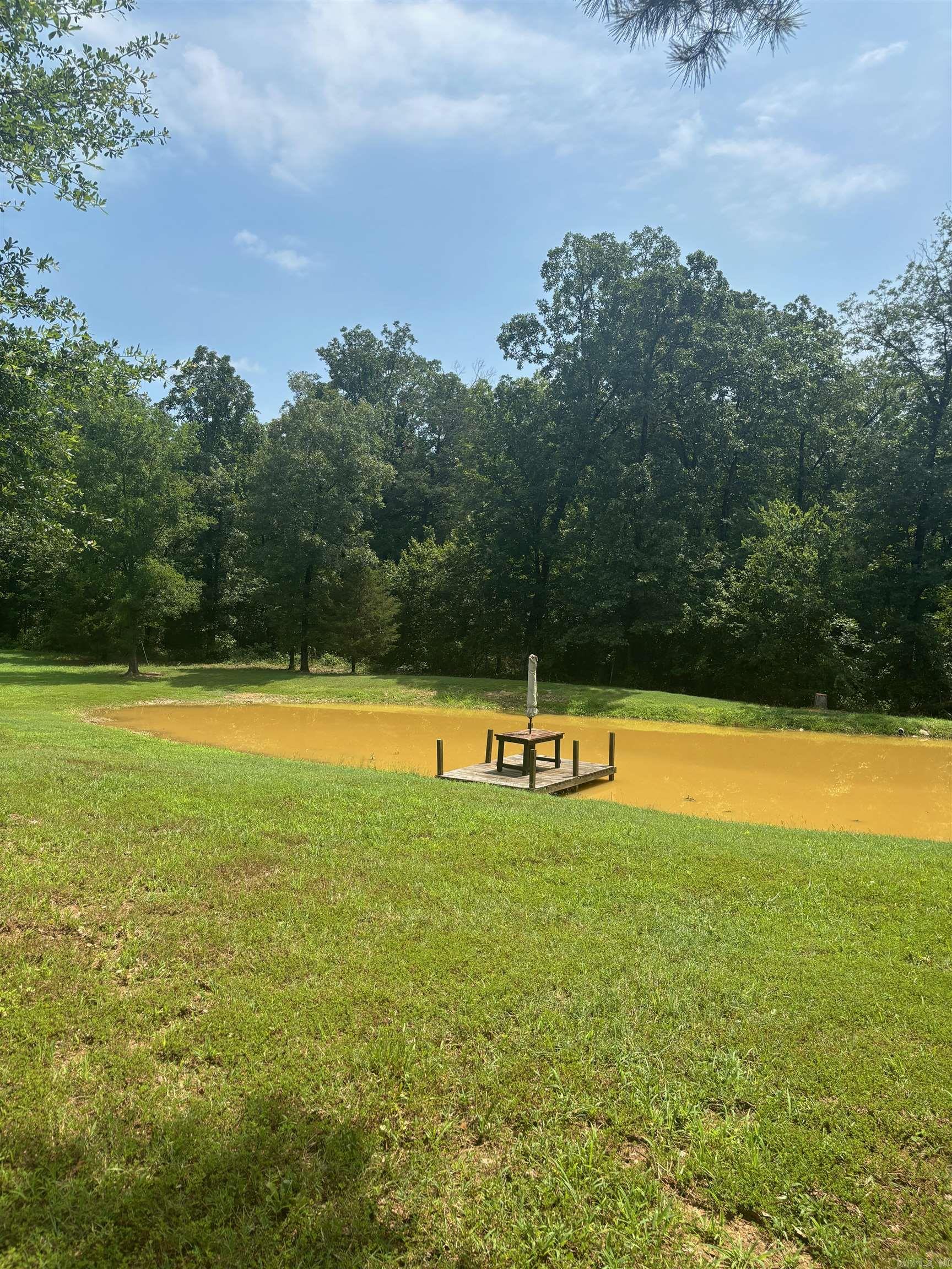 221 Muddy Creek Cove