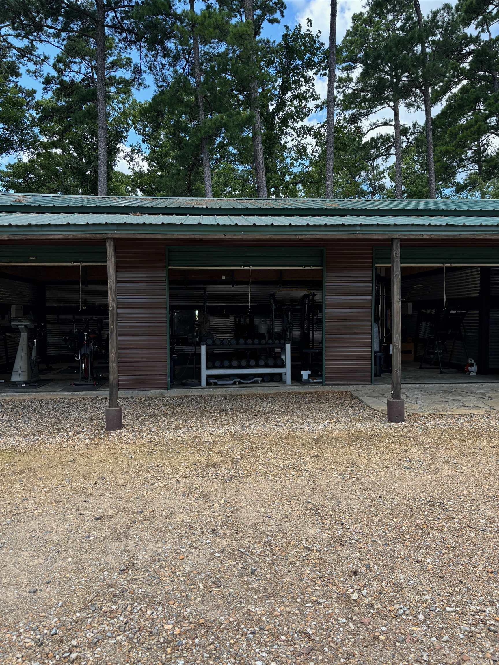 221 Muddy Creek Cove