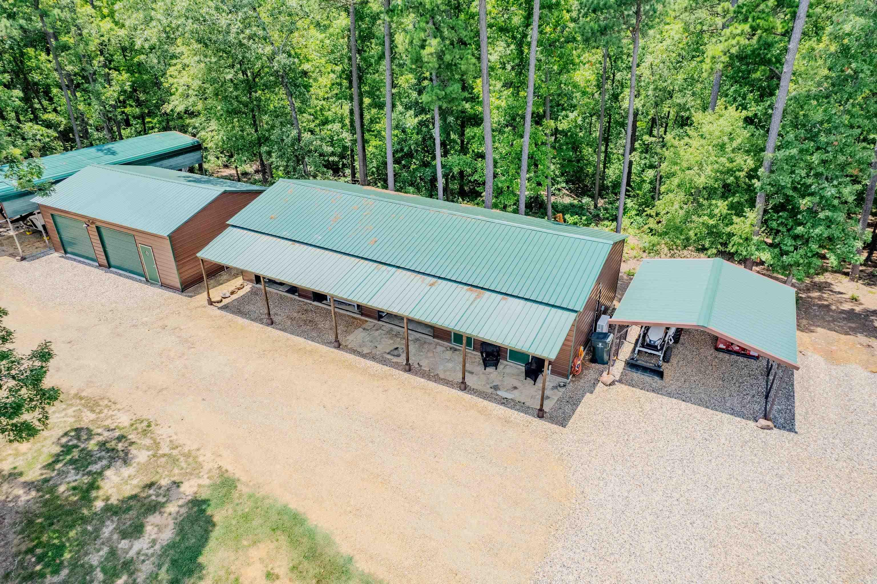 221 Muddy Creek Cove