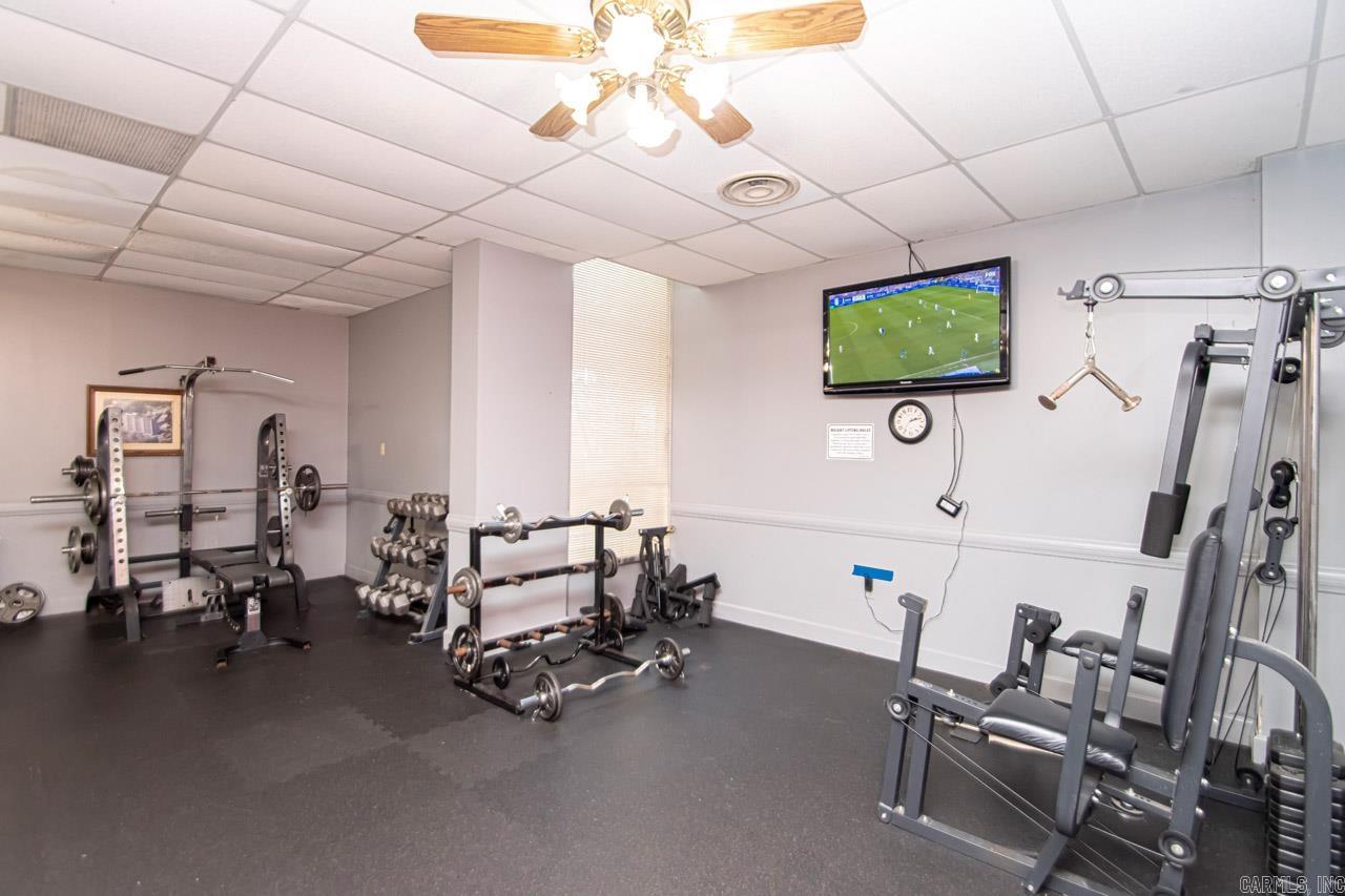 700 E 9Th Street Unit: 4D