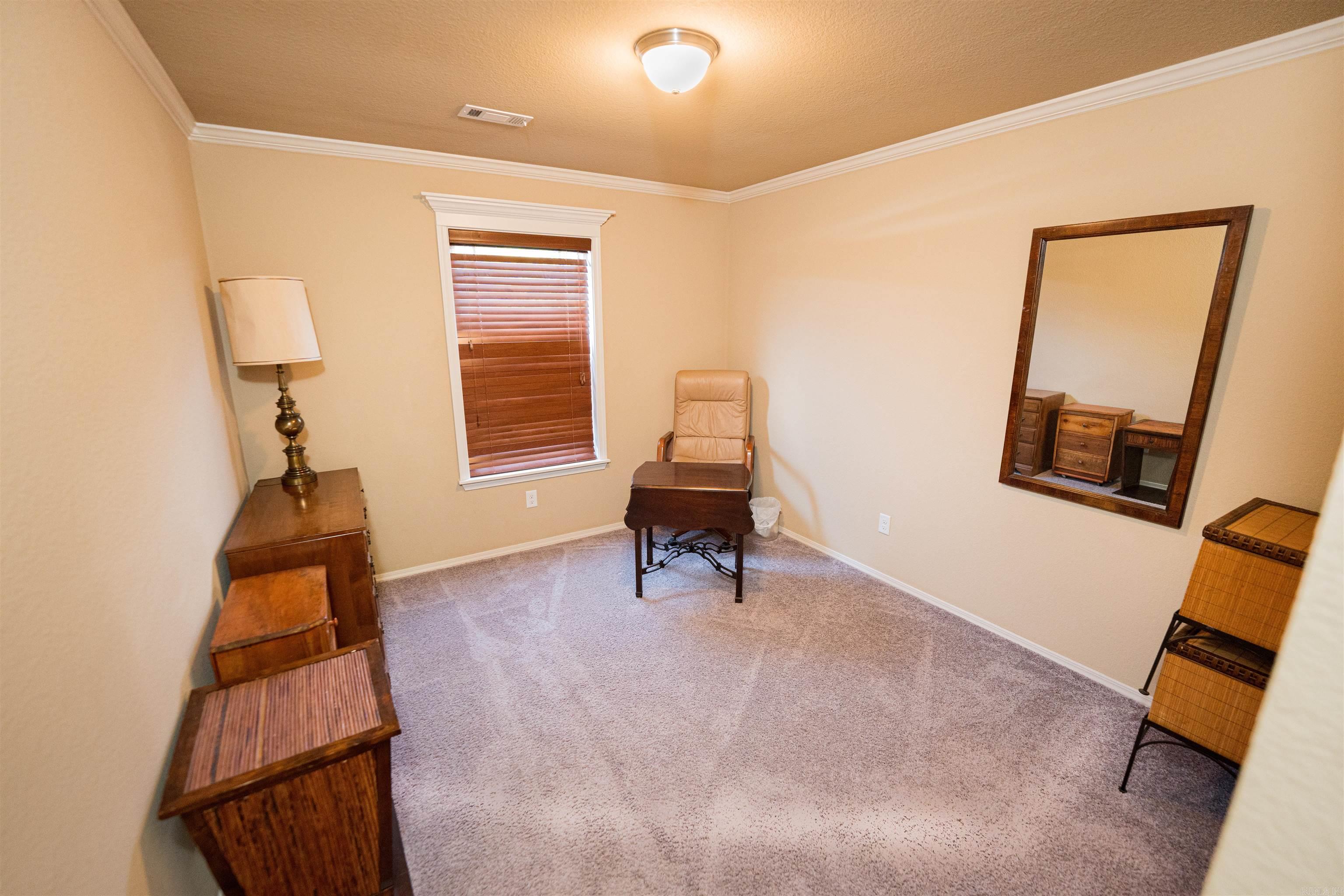 9112 Pleasant Valley Drive