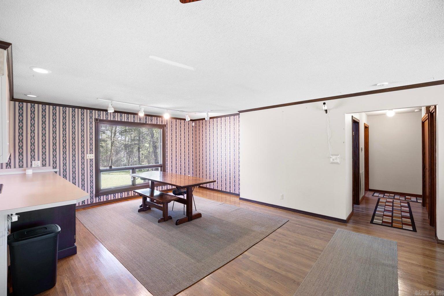 1282 Pleasant View Road