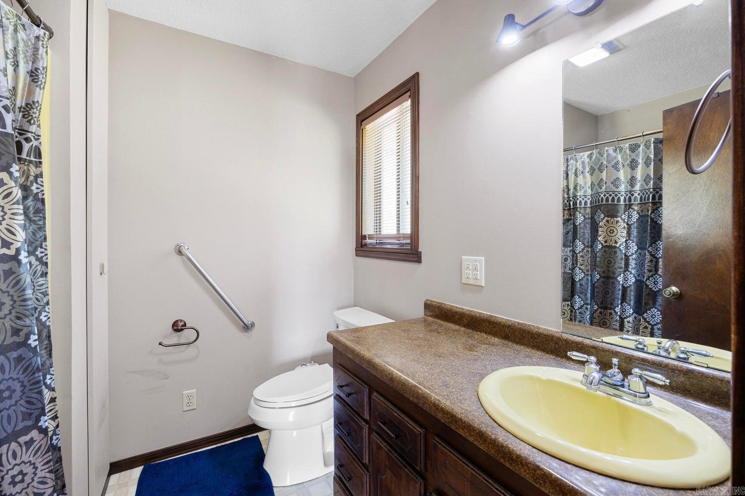 1282 Pleasant View Road