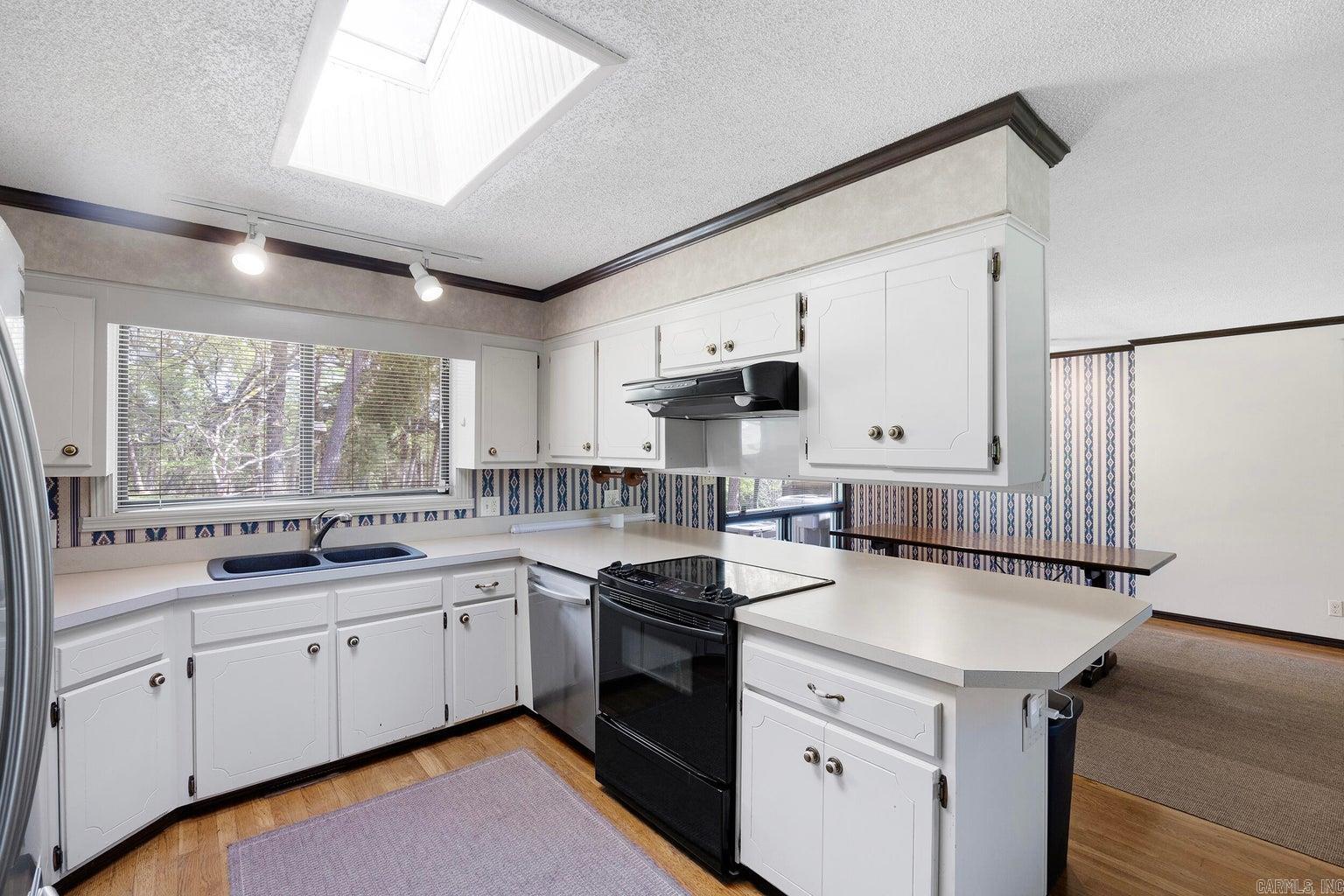 1282 Pleasant View Road