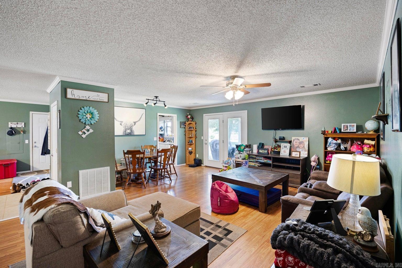 224 Cross Road