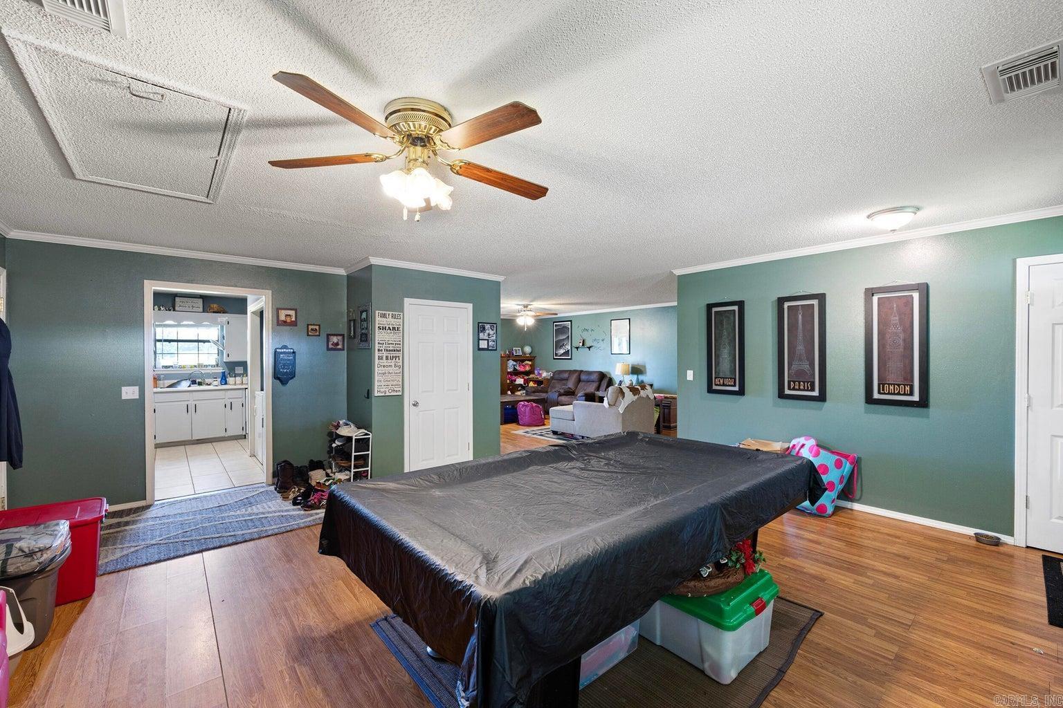 224 Cross Road