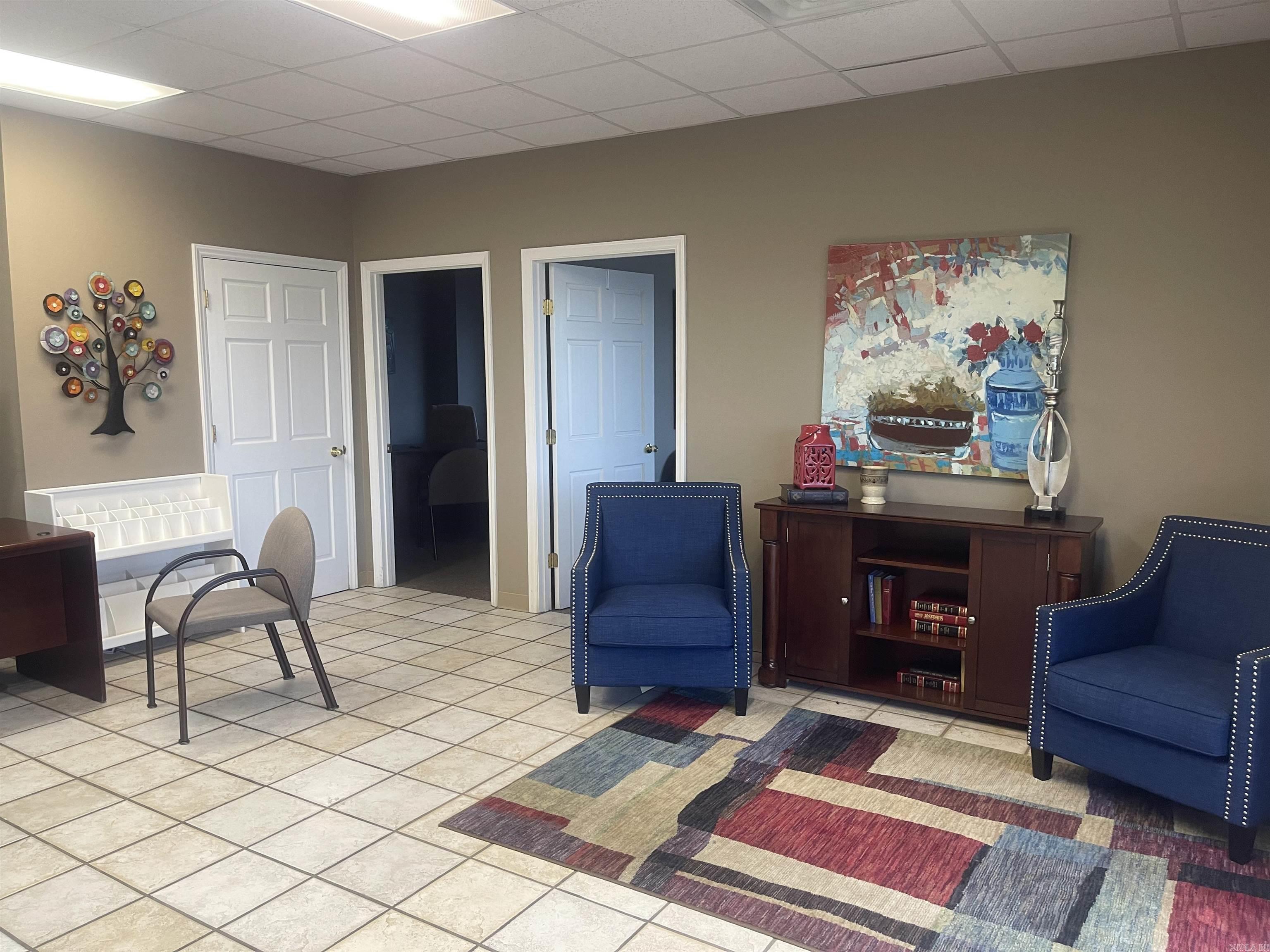 1715 T P WHITE Drive