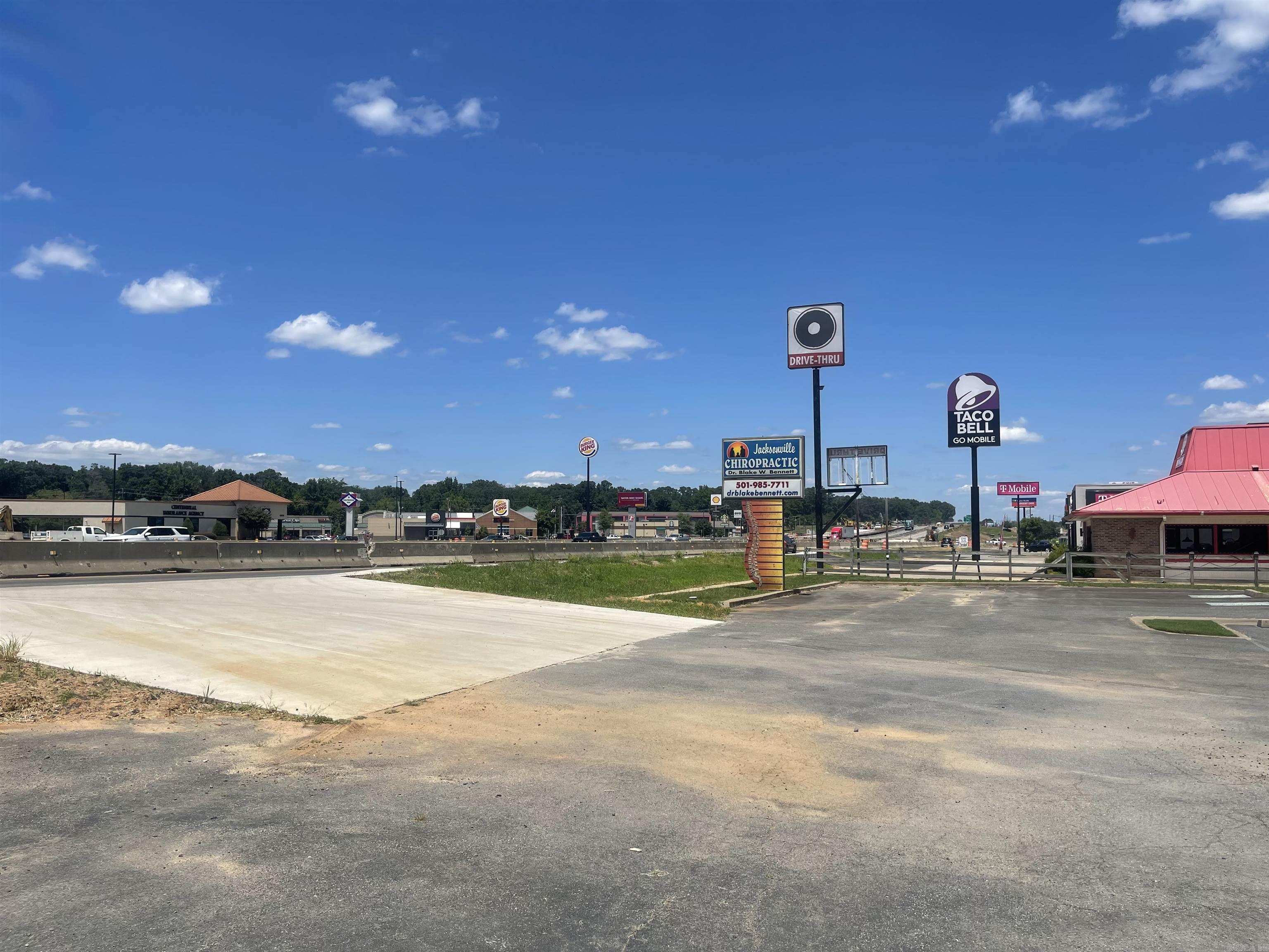 1715 T P WHITE Drive