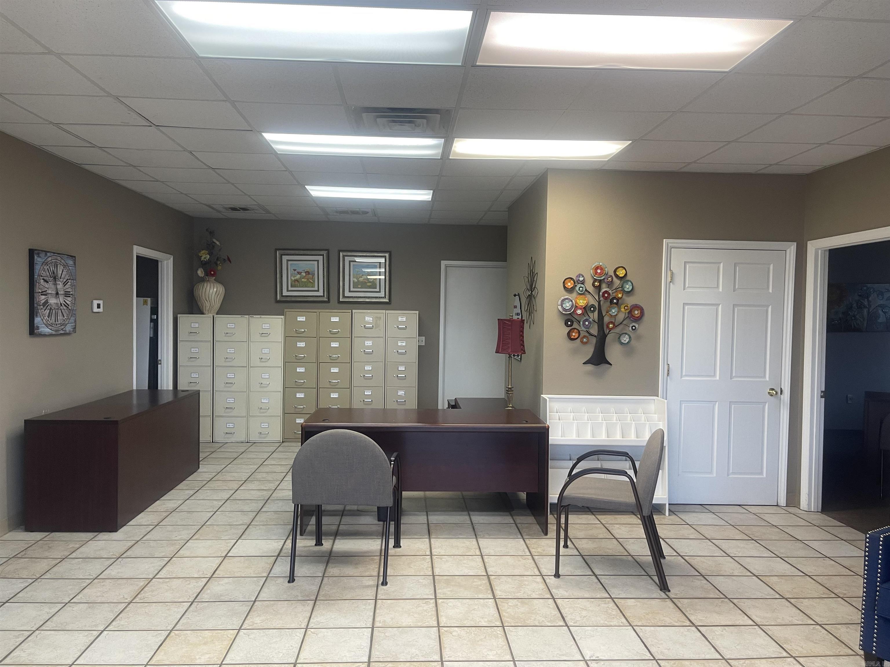 1715 T P WHITE Drive