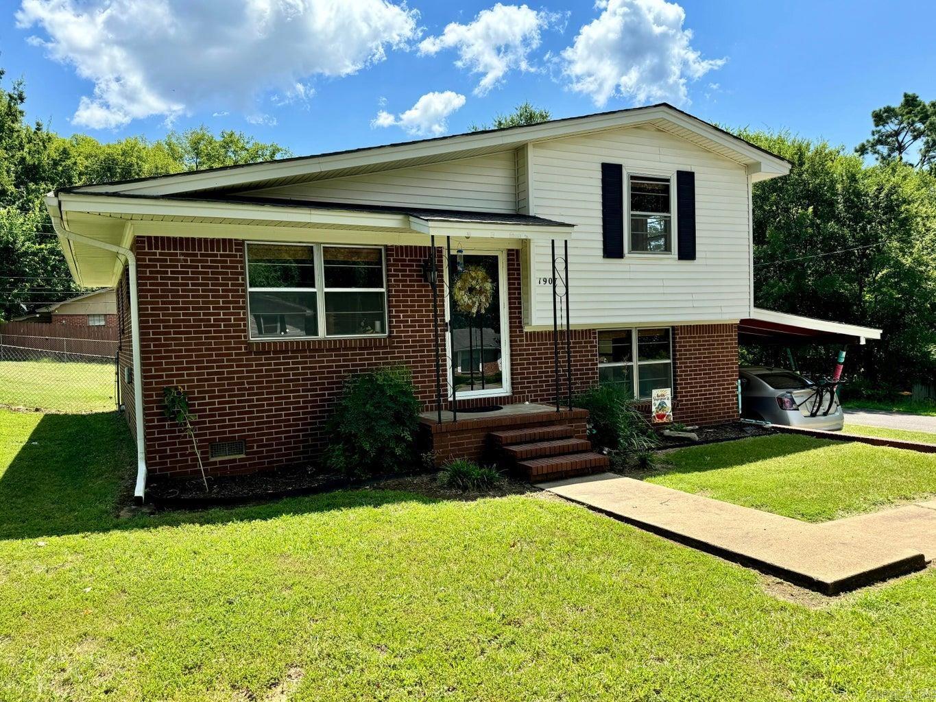 1907 S Boulder Place