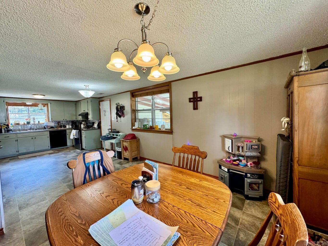 1907 S Boulder Place