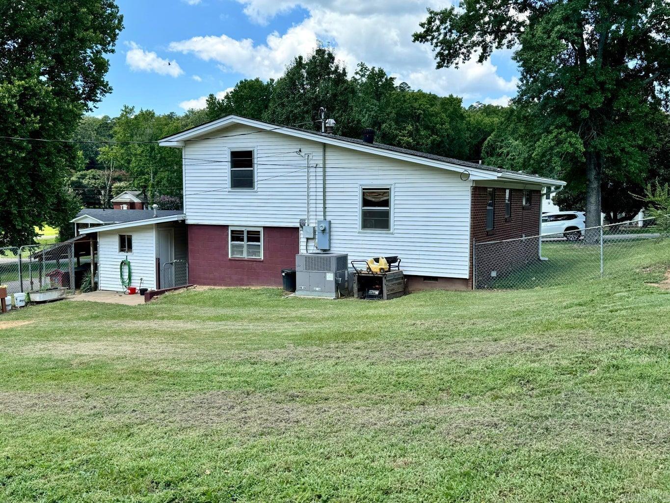 1907 S Boulder Place