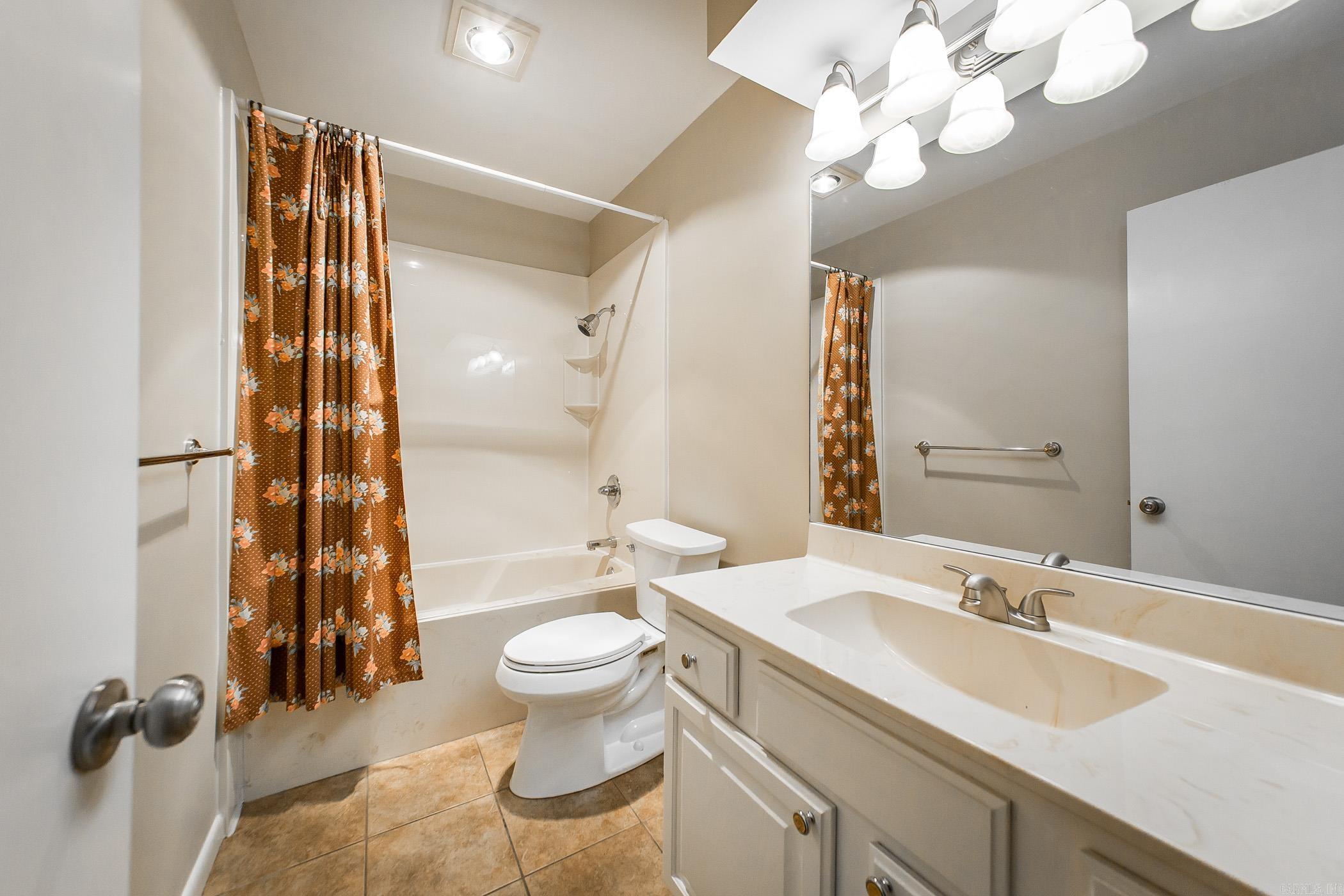 1201 N Pierce Street #20