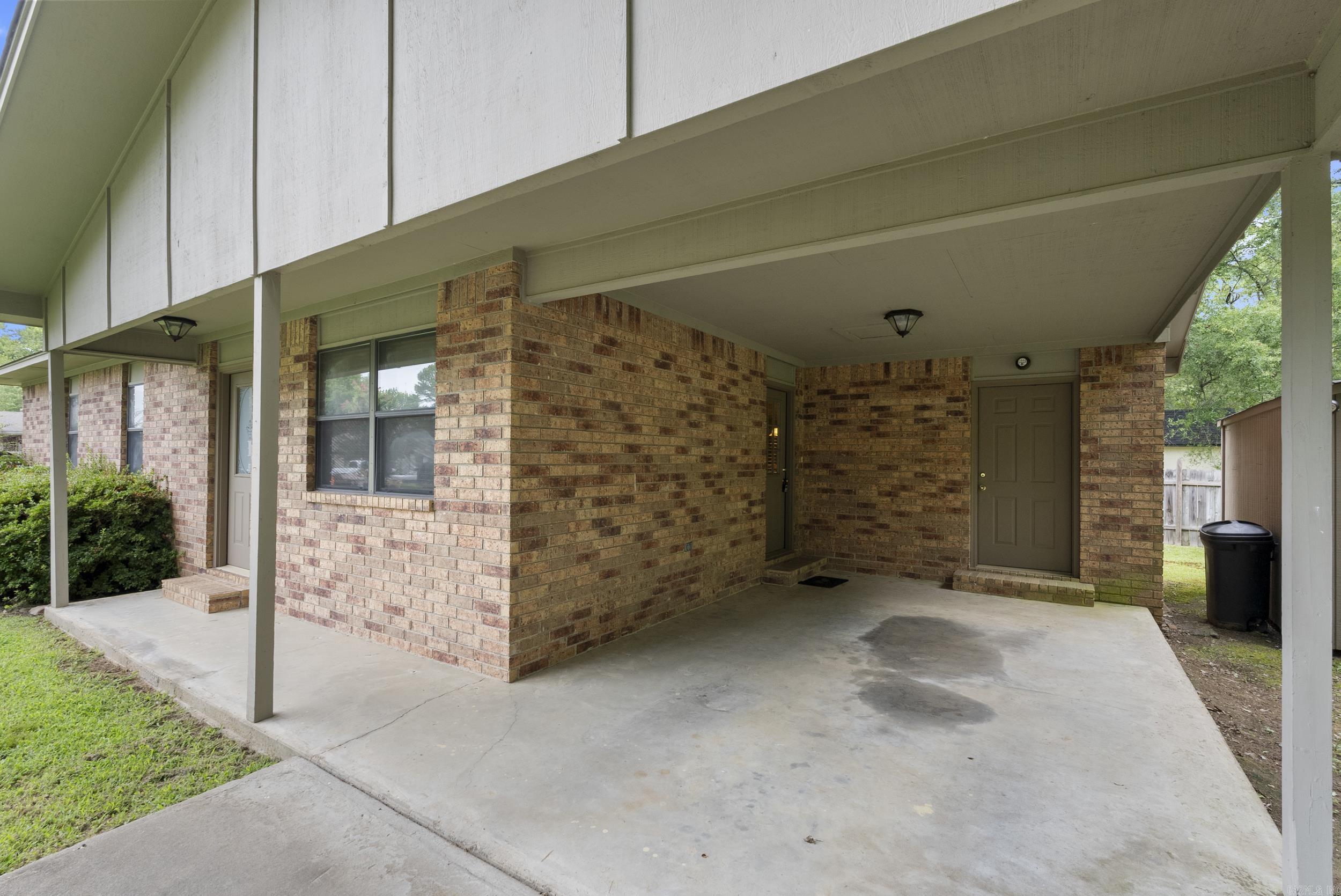953 Ezell Street