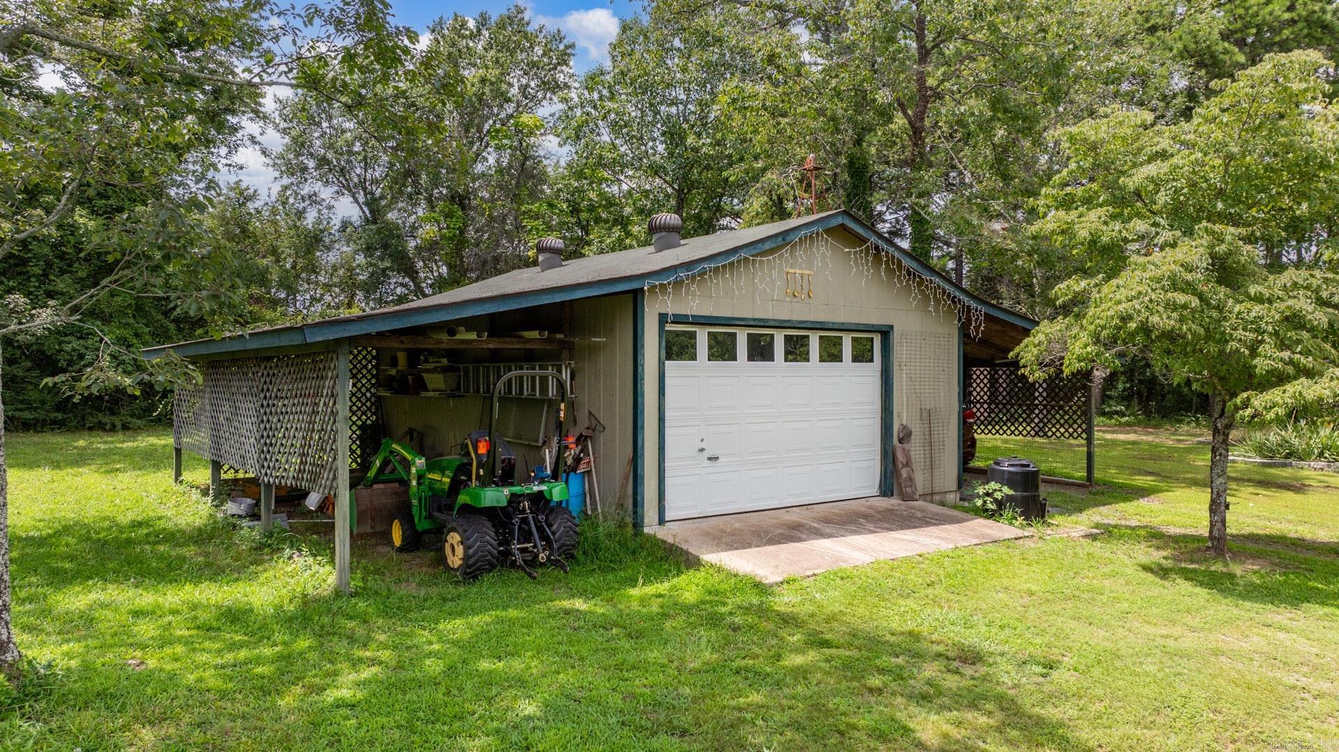 2319 Greers Ferry Road