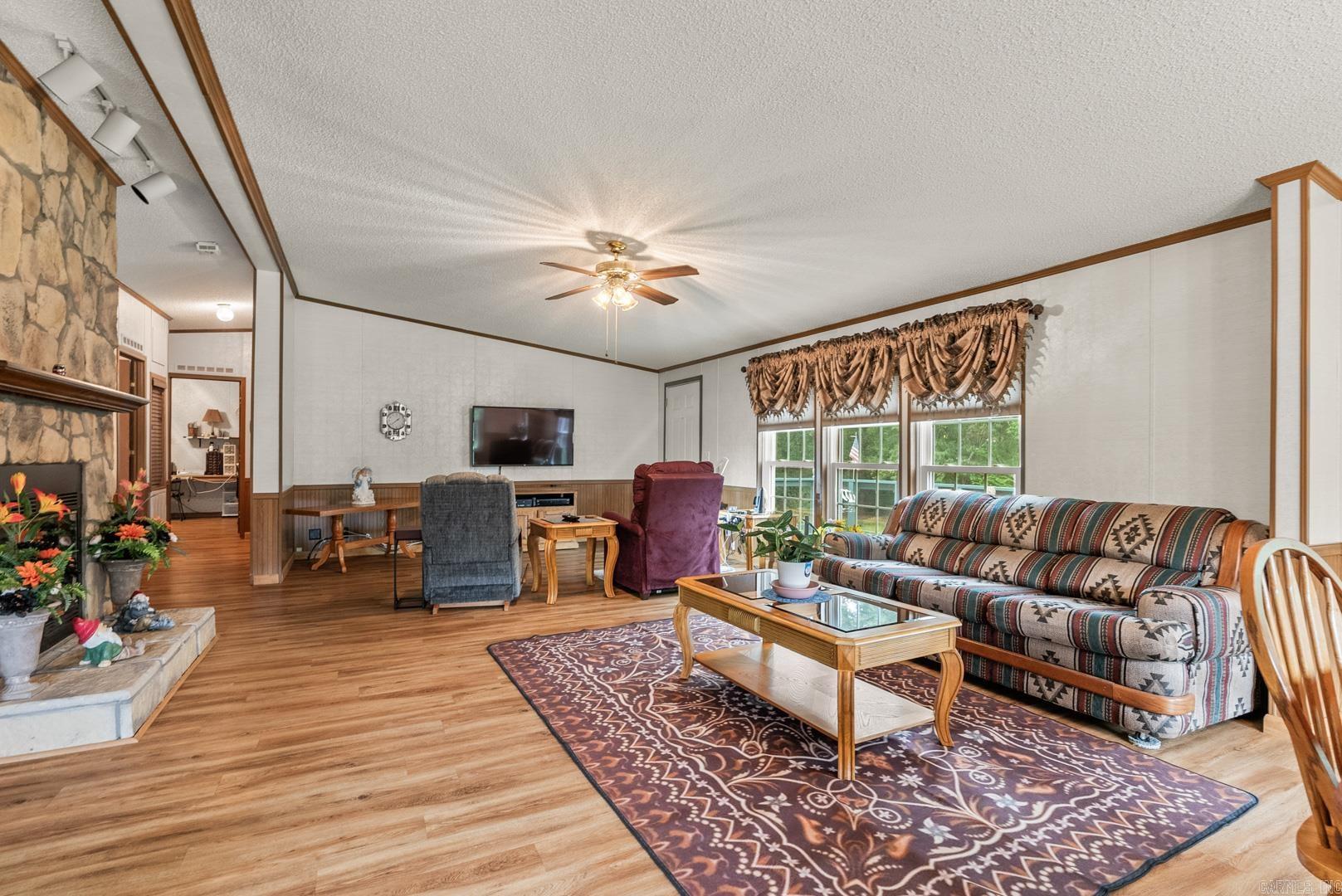 2319 Greers Ferry Road