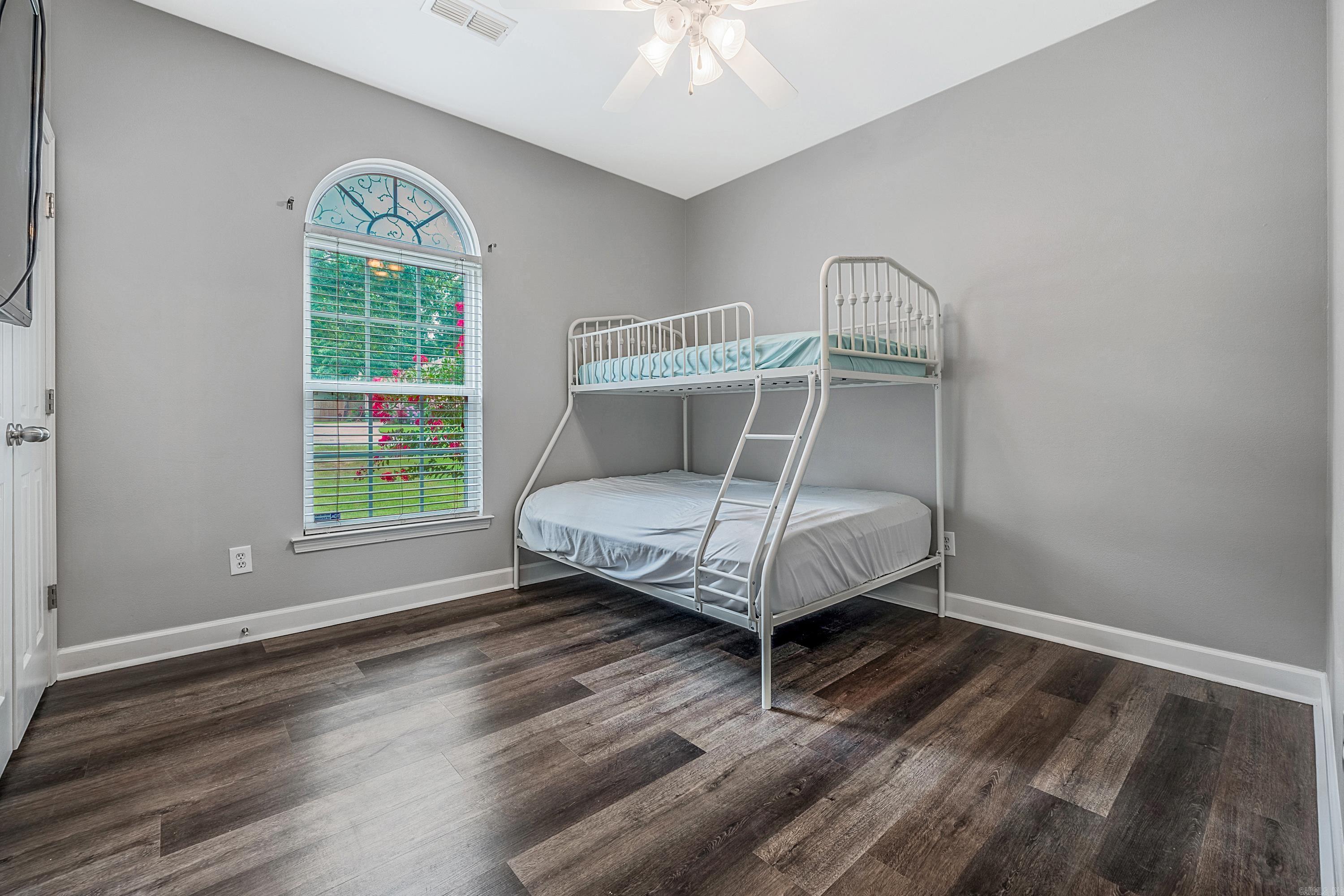 12 Garden Oaks Drive