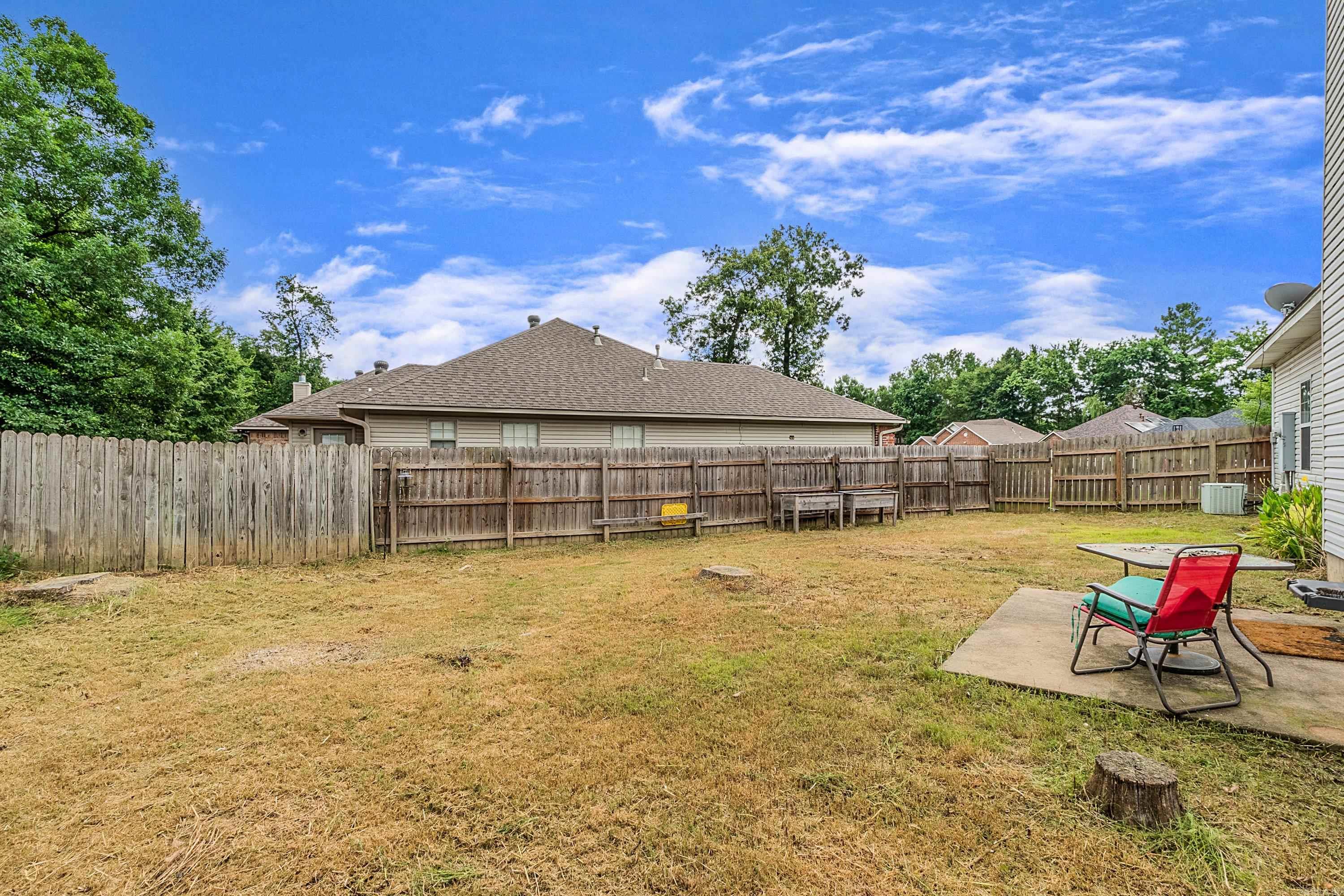 12 Garden Oaks Drive