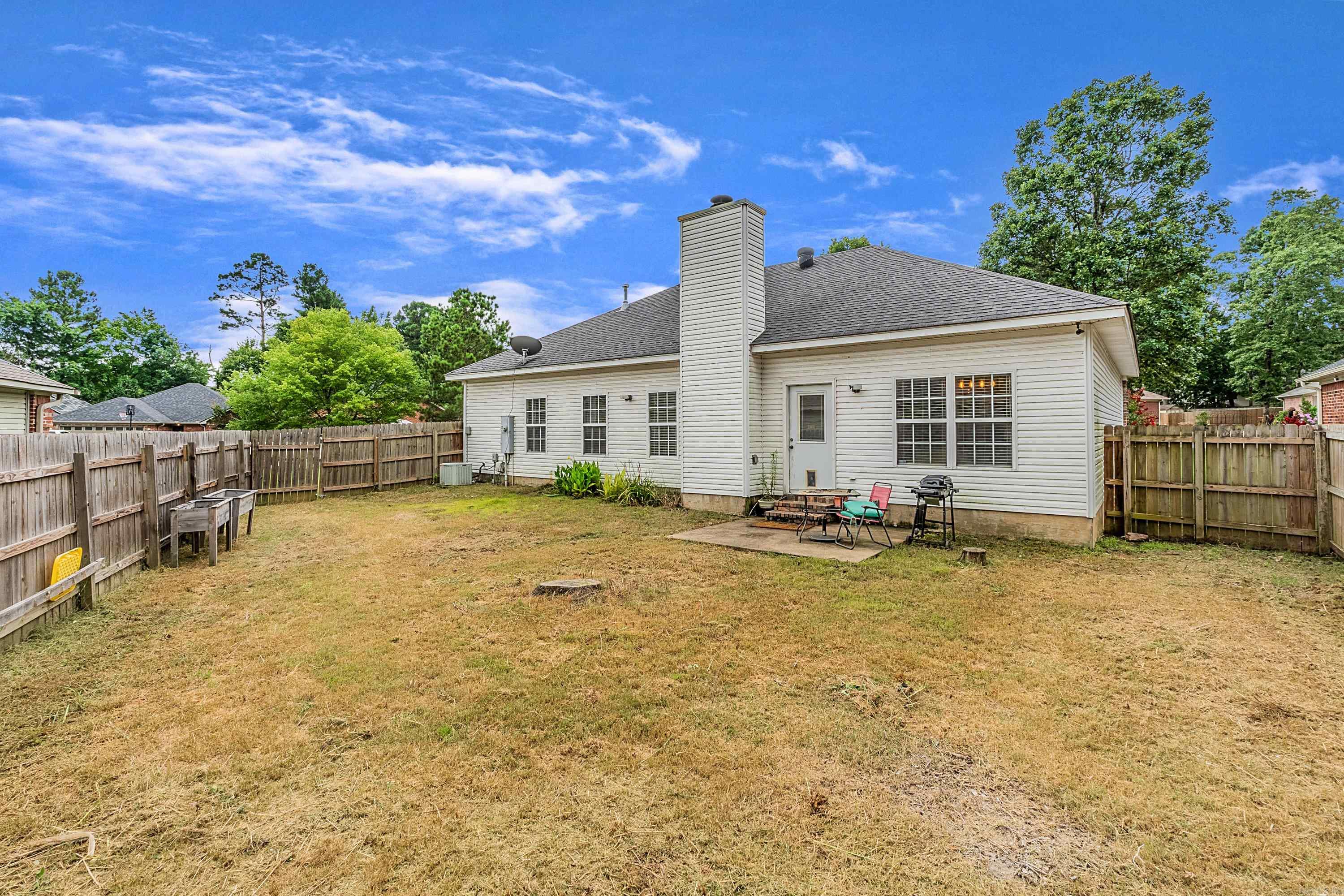 12 Garden Oaks Drive