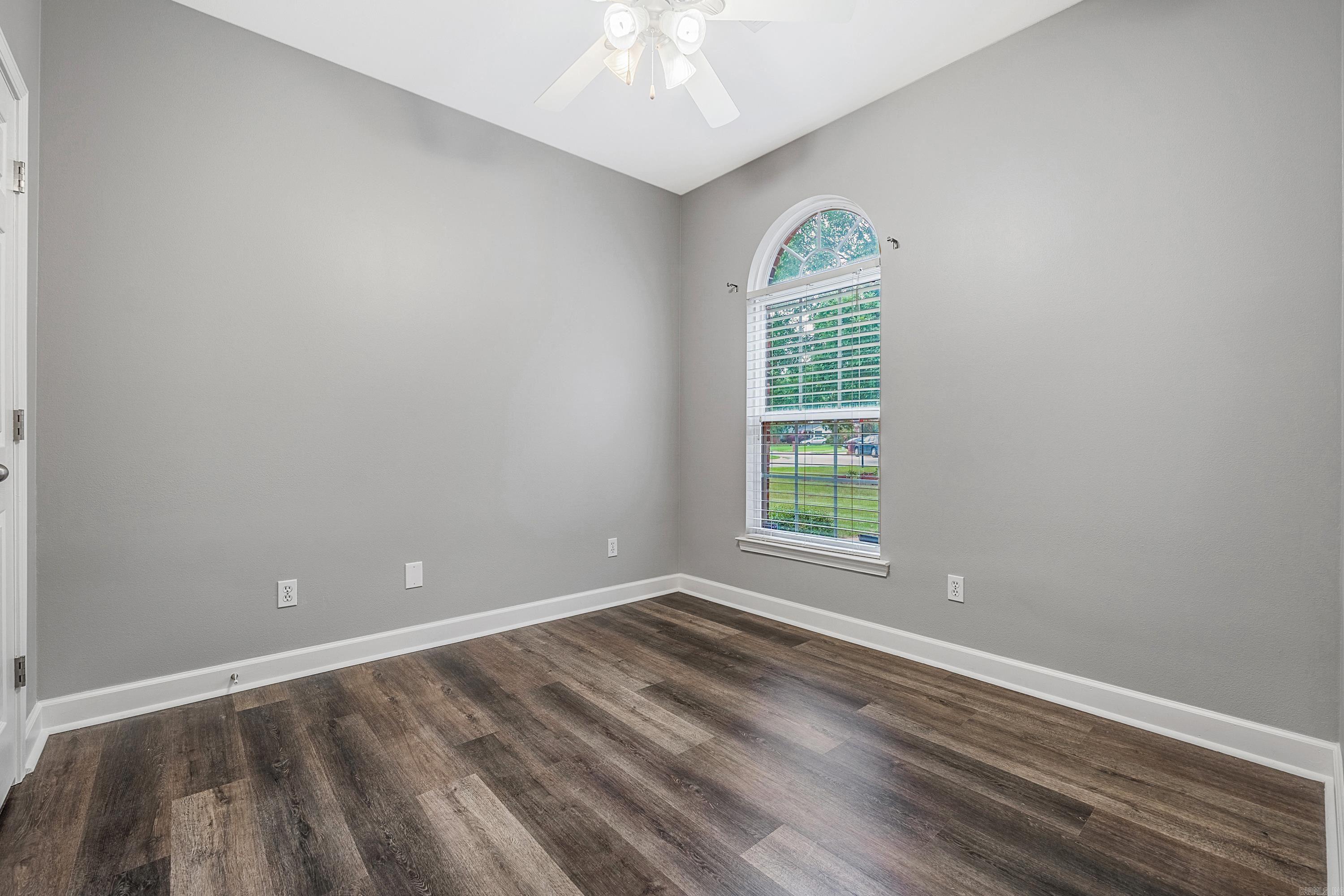12 Garden Oaks Drive