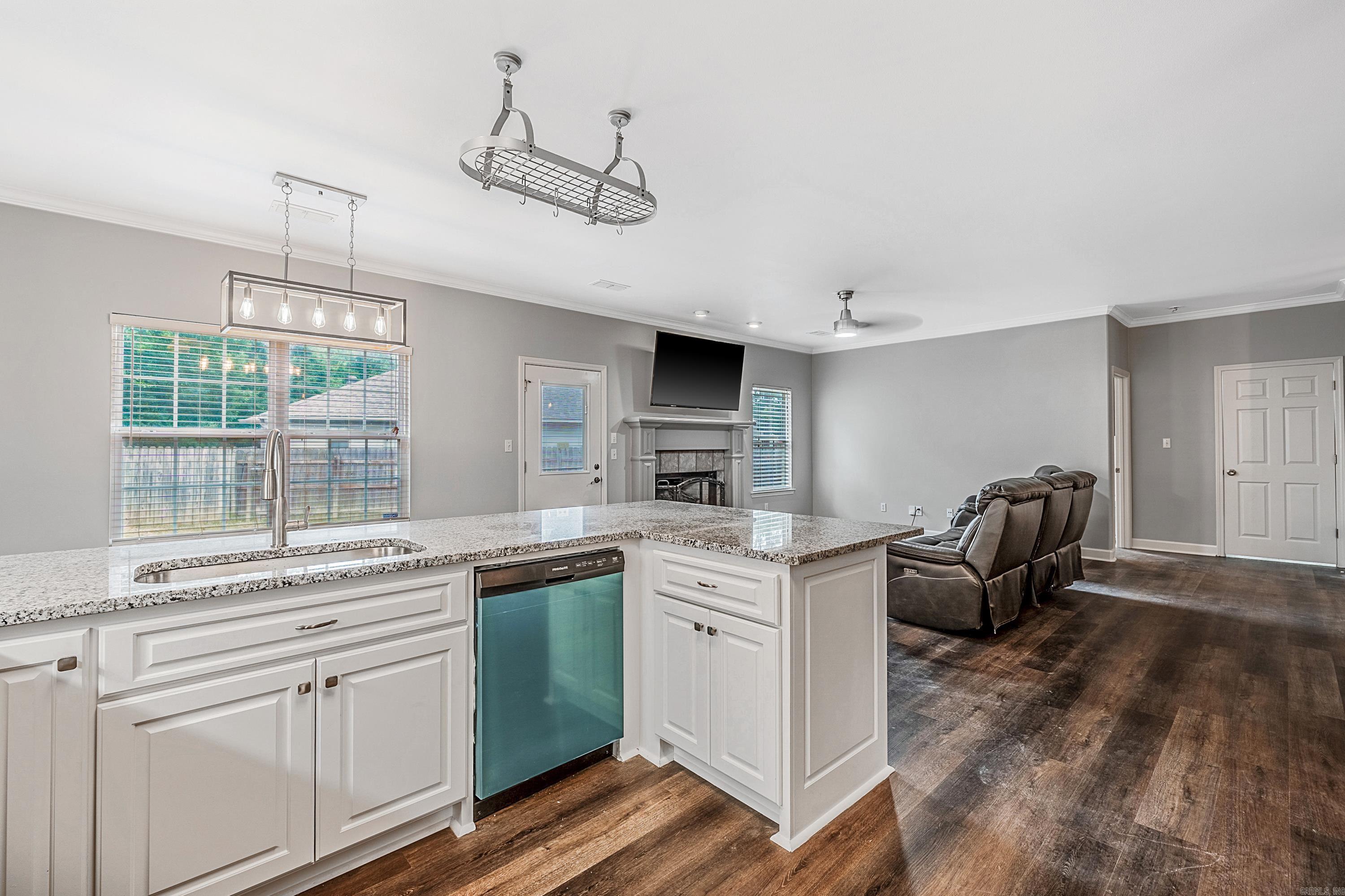 12 Garden Oaks Drive