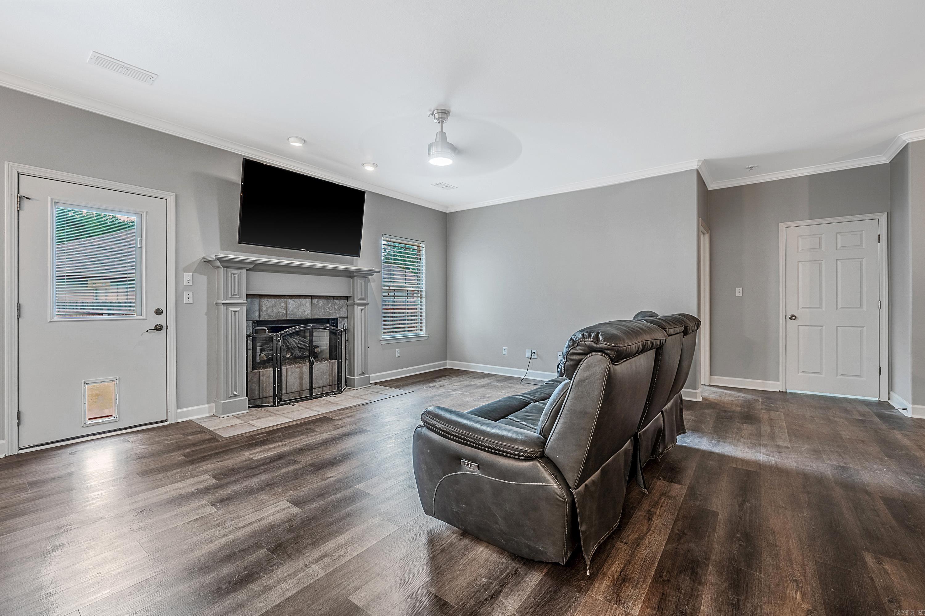 12 Garden Oaks Drive