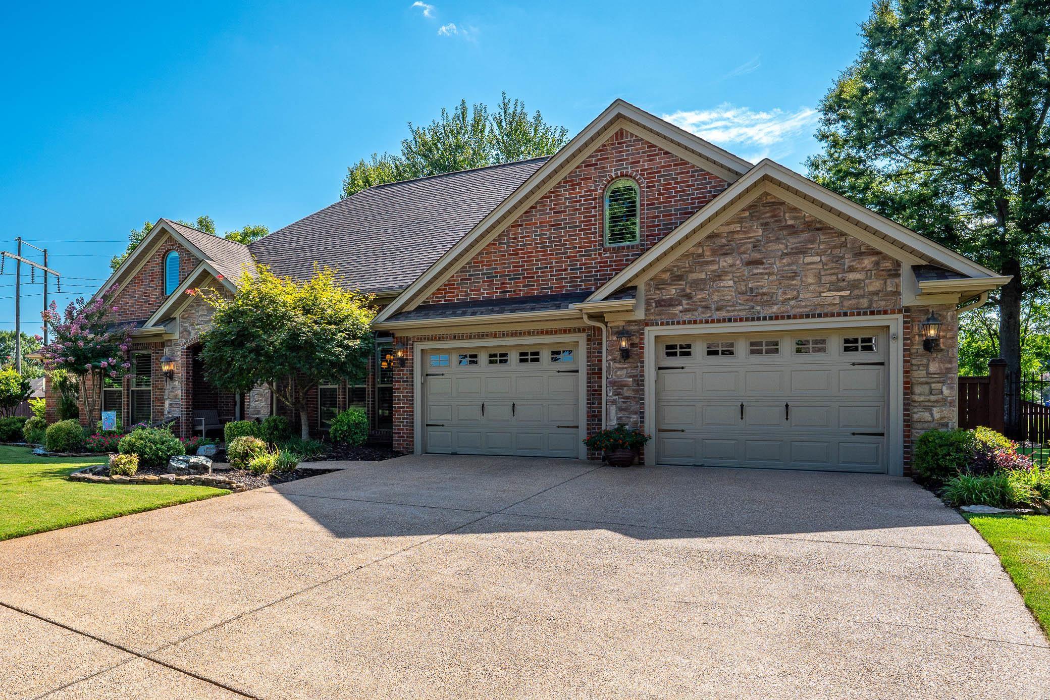 1205 Trellis Way