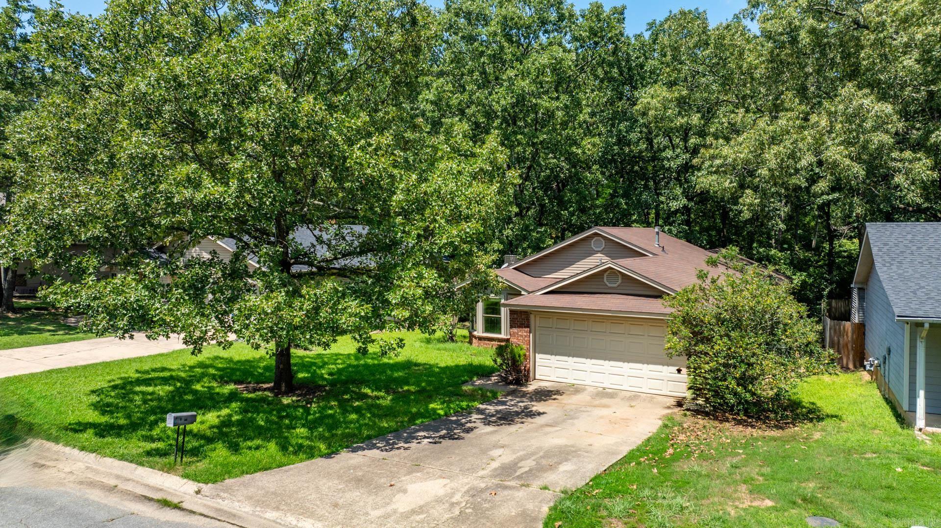 5 Oakridge Drive
