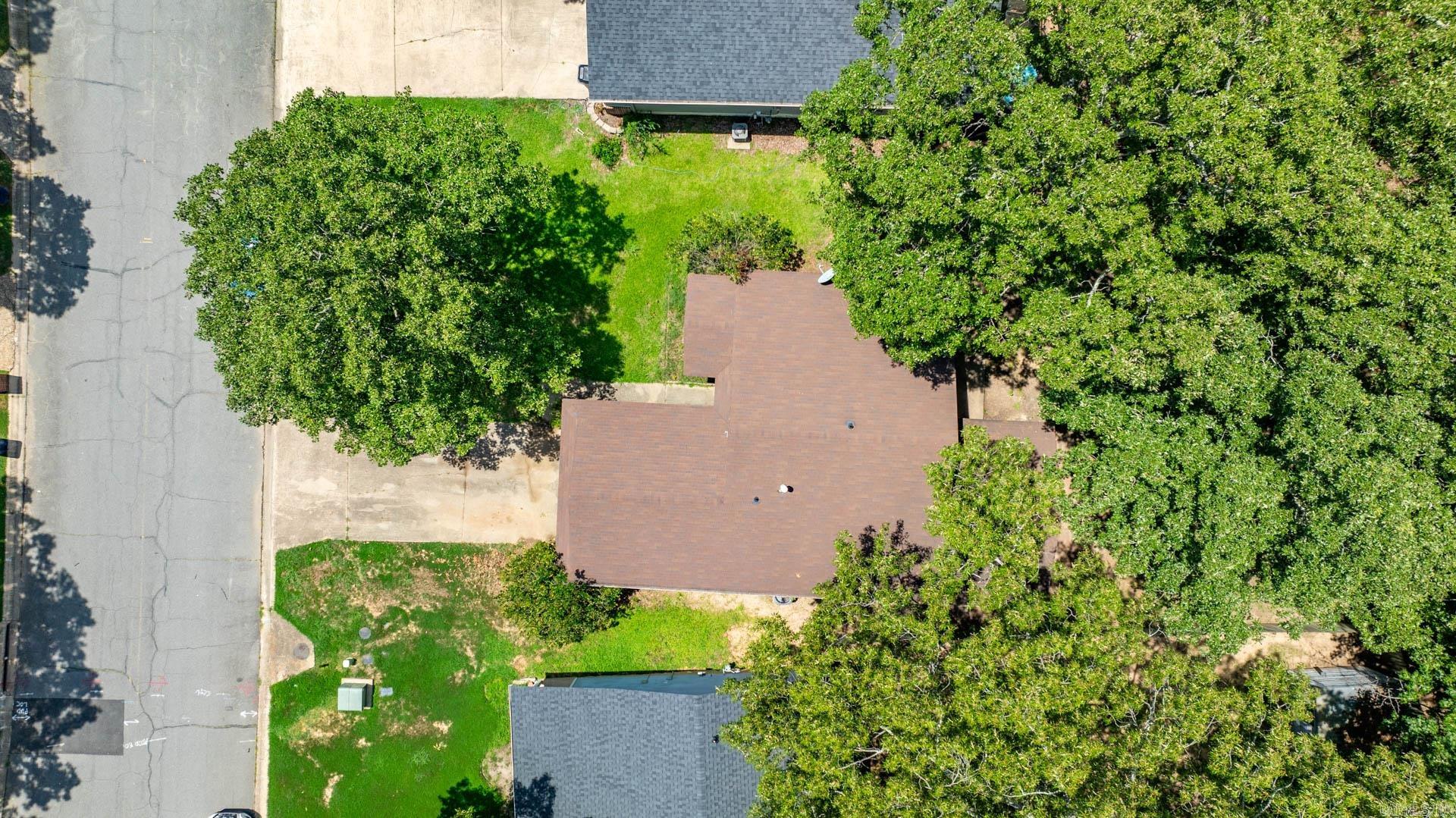5 Oakridge Drive