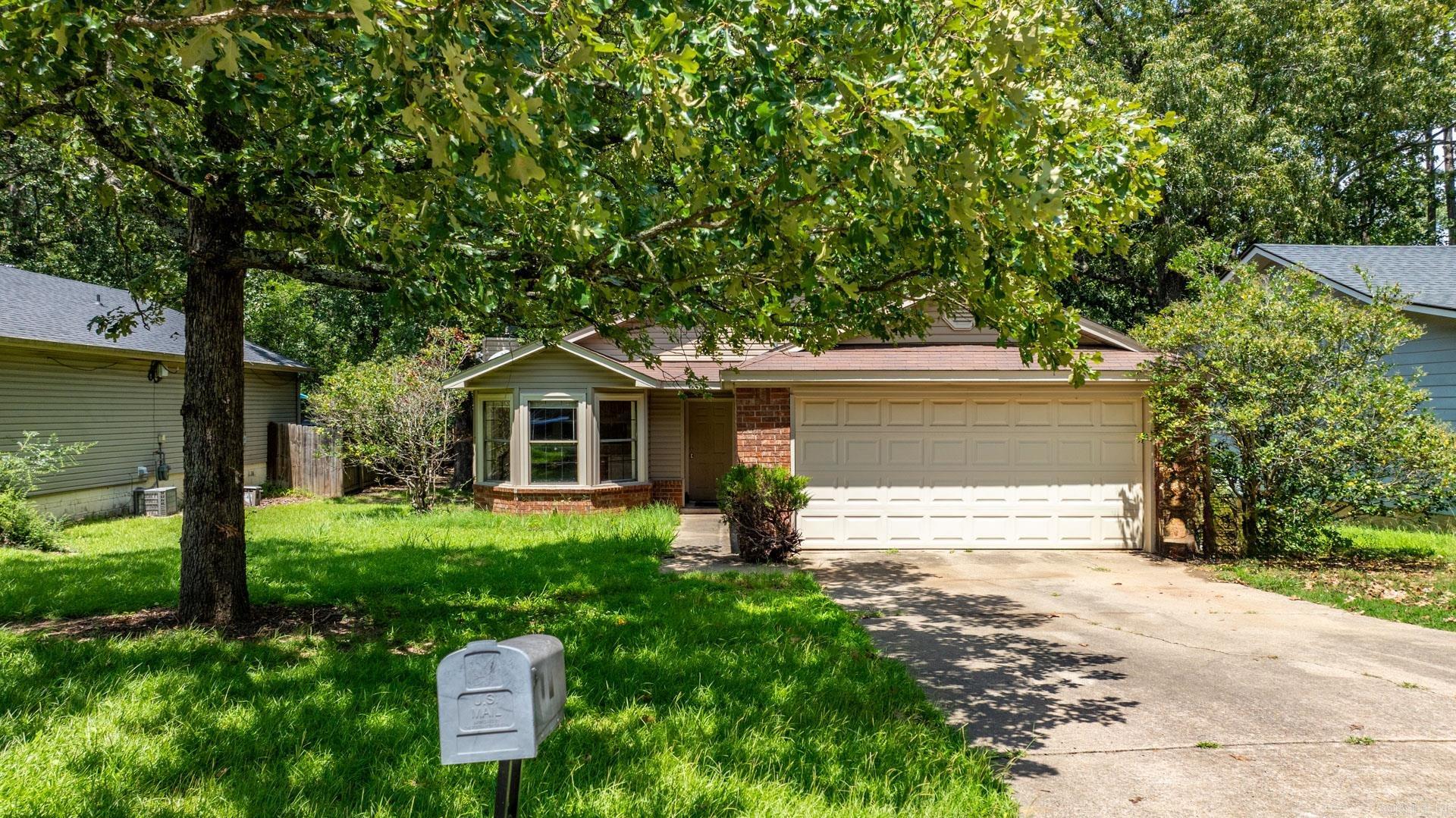 5 Oakridge Drive