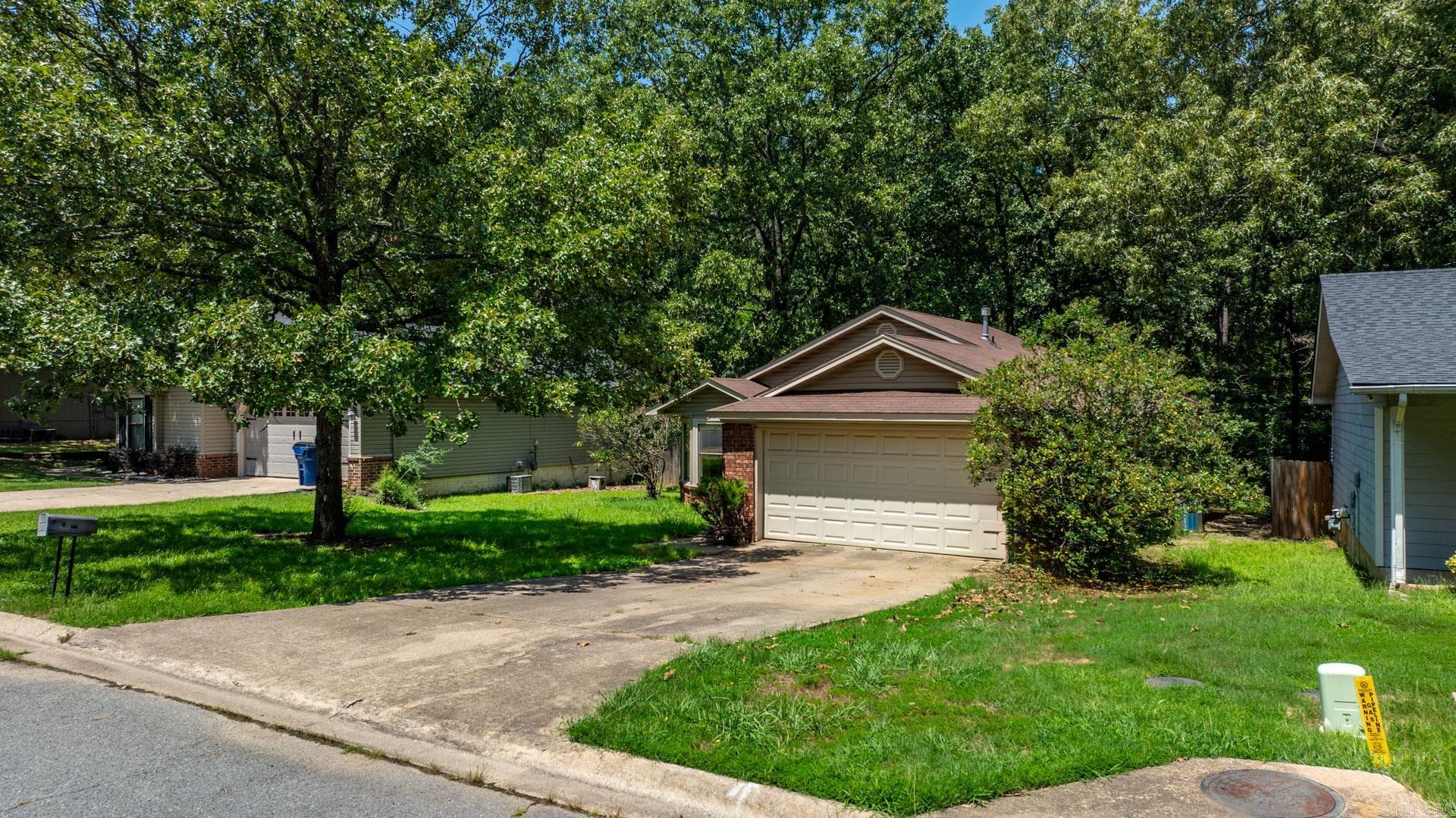 5 Oakridge Drive