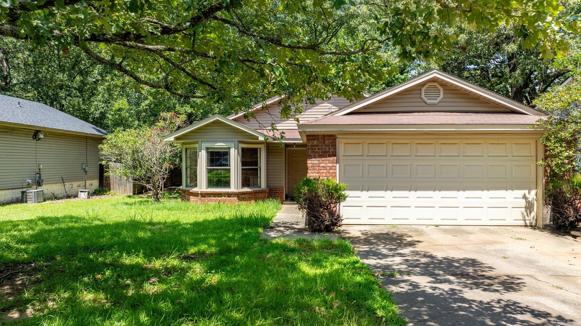 5 Oakridge Drive