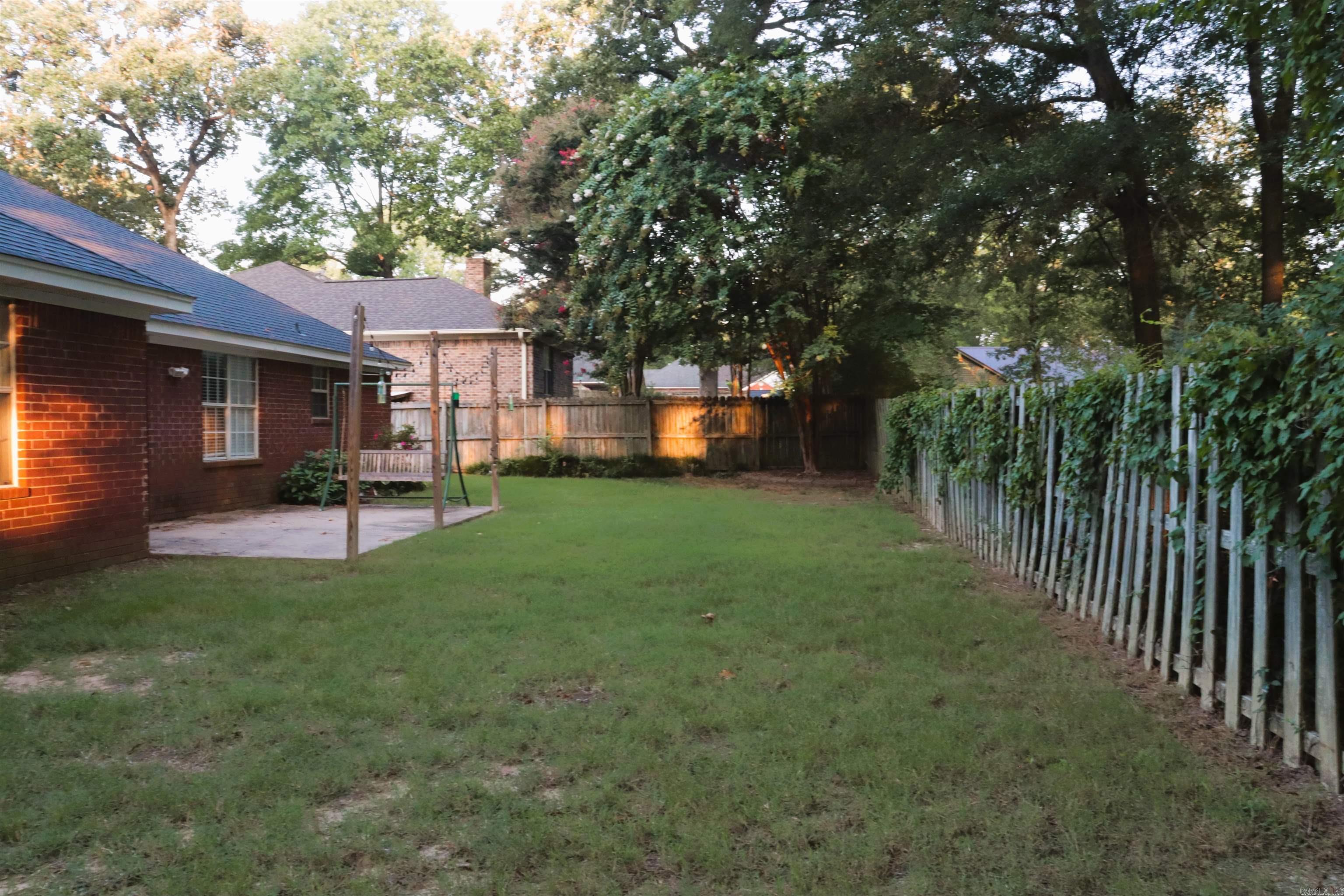 1406 Wild Rose Circle