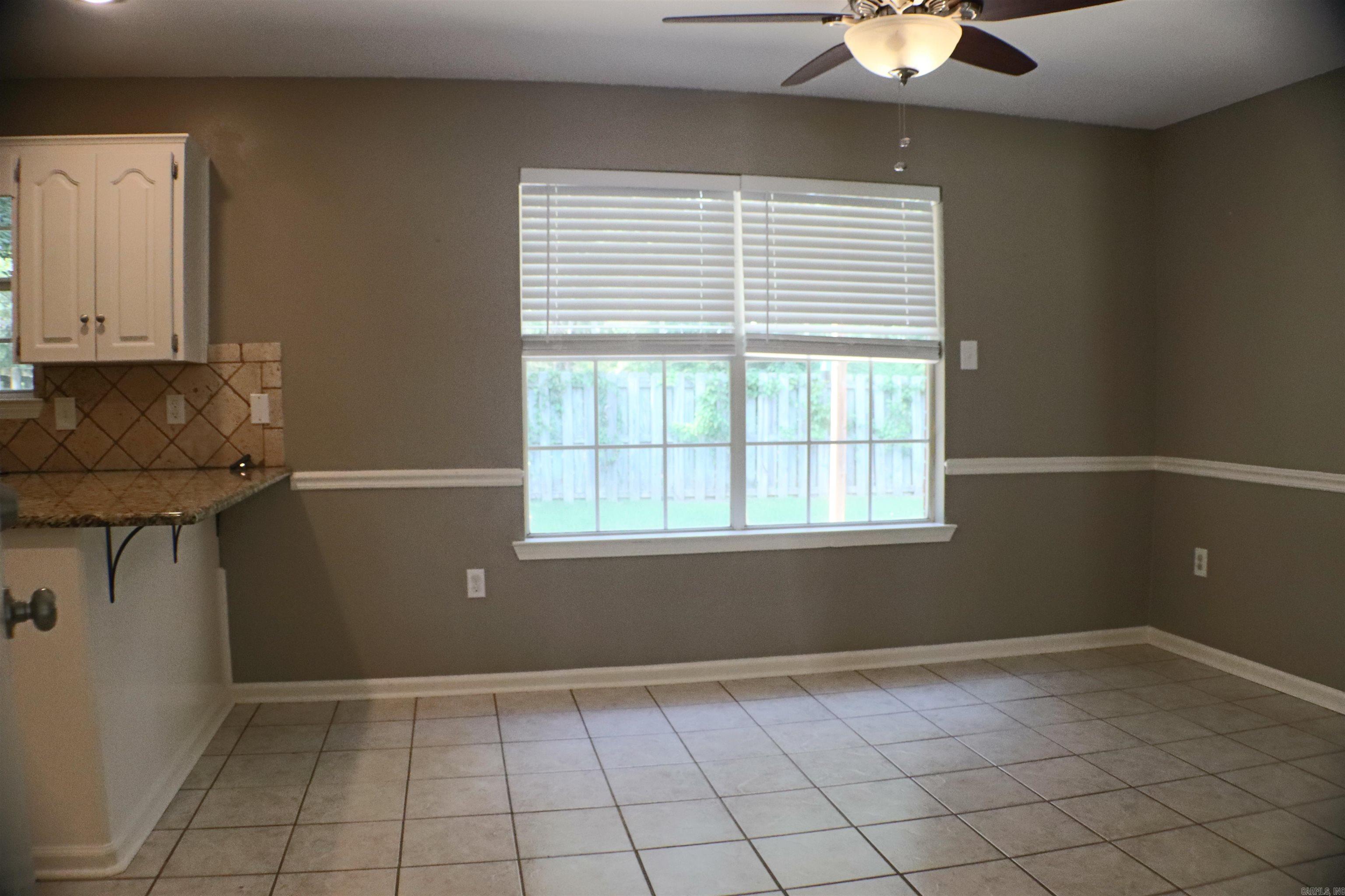 1406 Wild Rose Circle