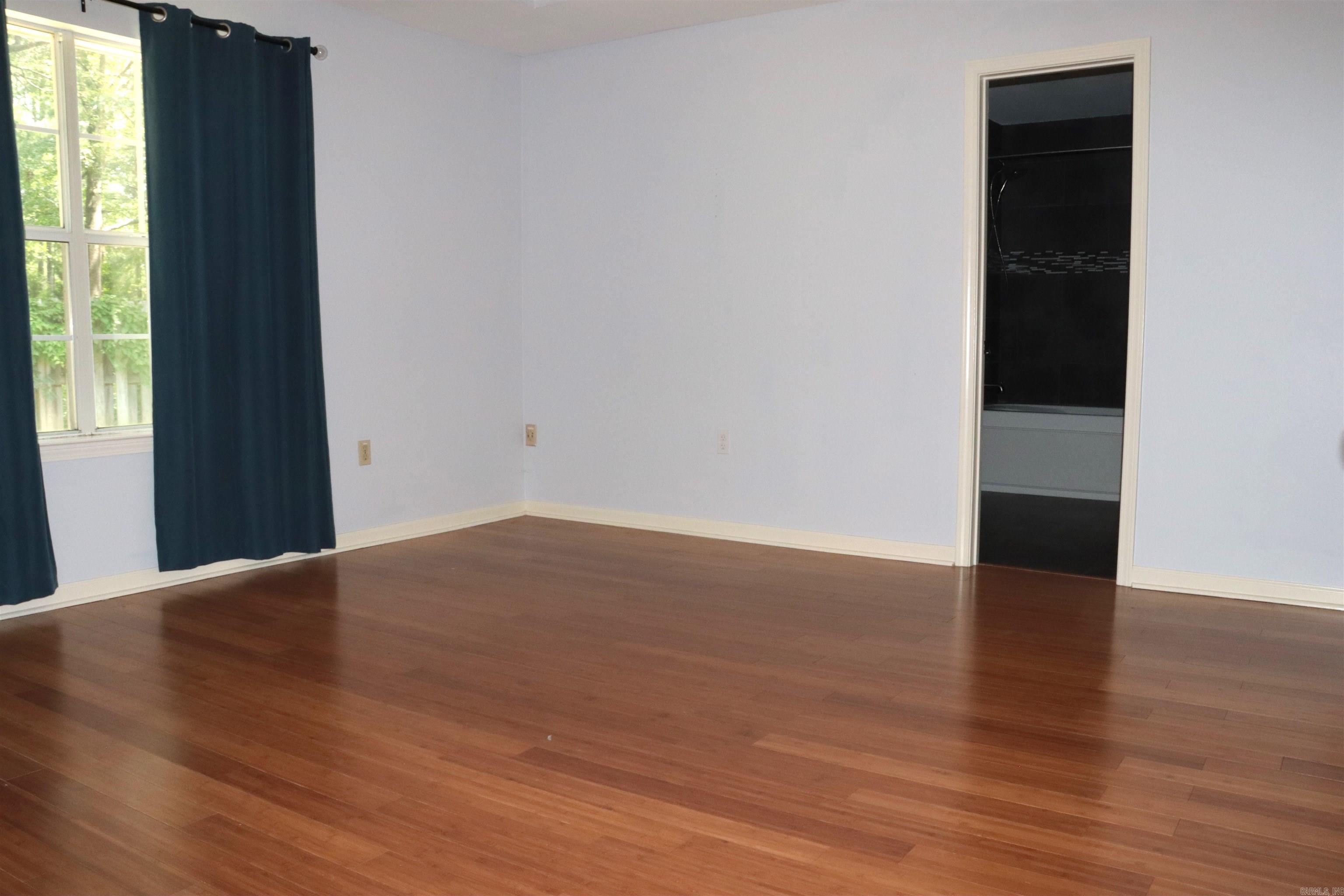 1406 Wild Rose Circle