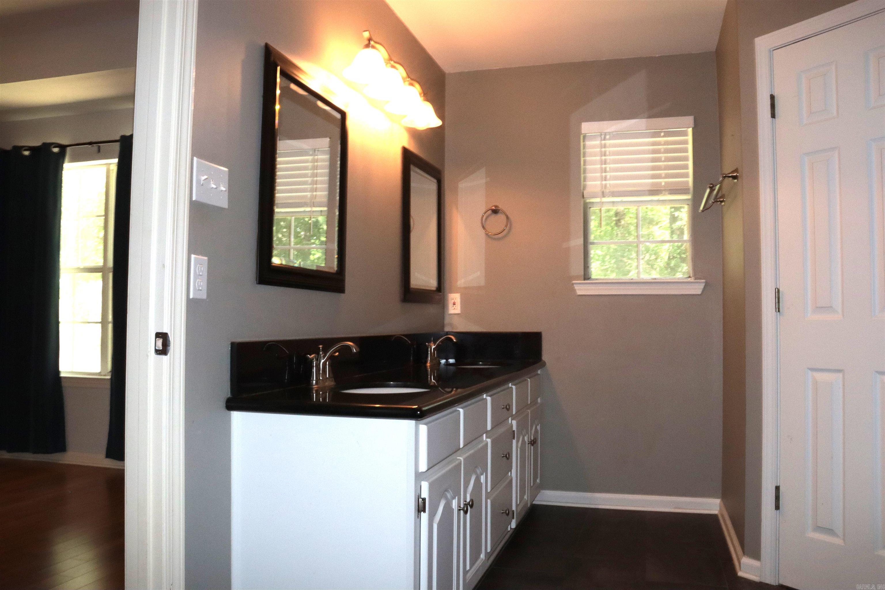 1406 Wild Rose Circle