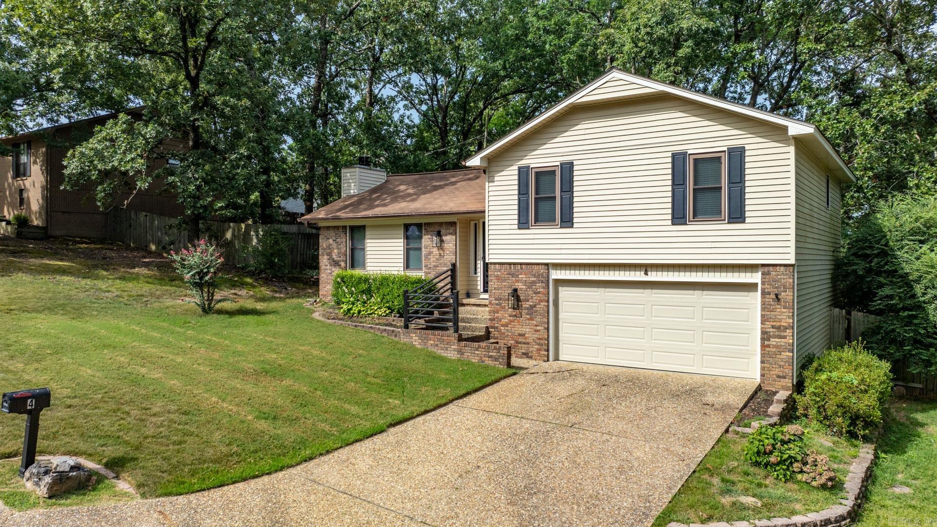 4 Turtle Creek Court