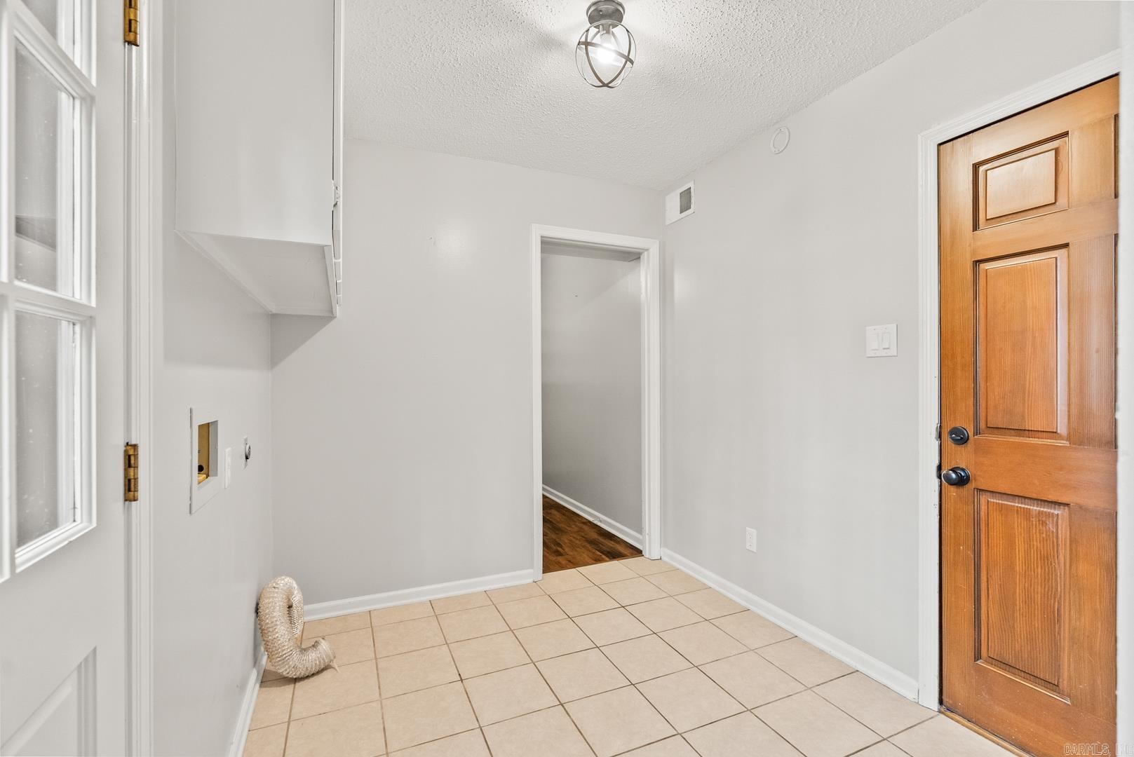 4 Turtle Creek Court