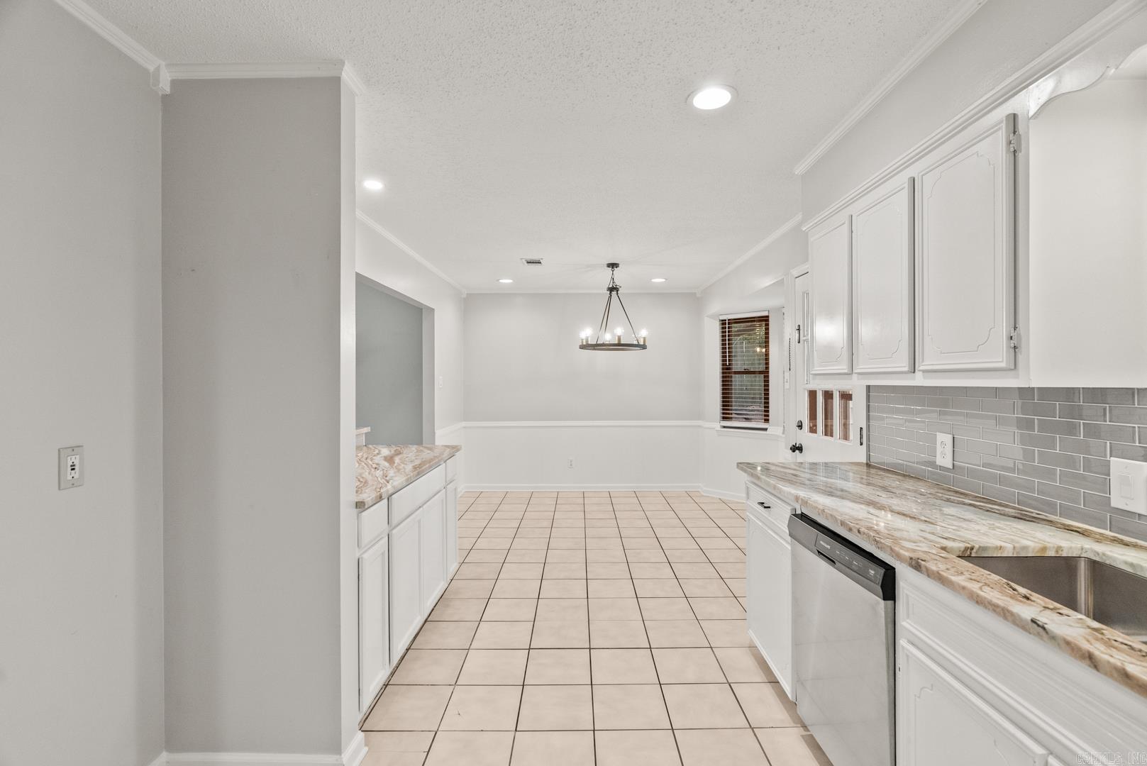 4 Turtle Creek Court