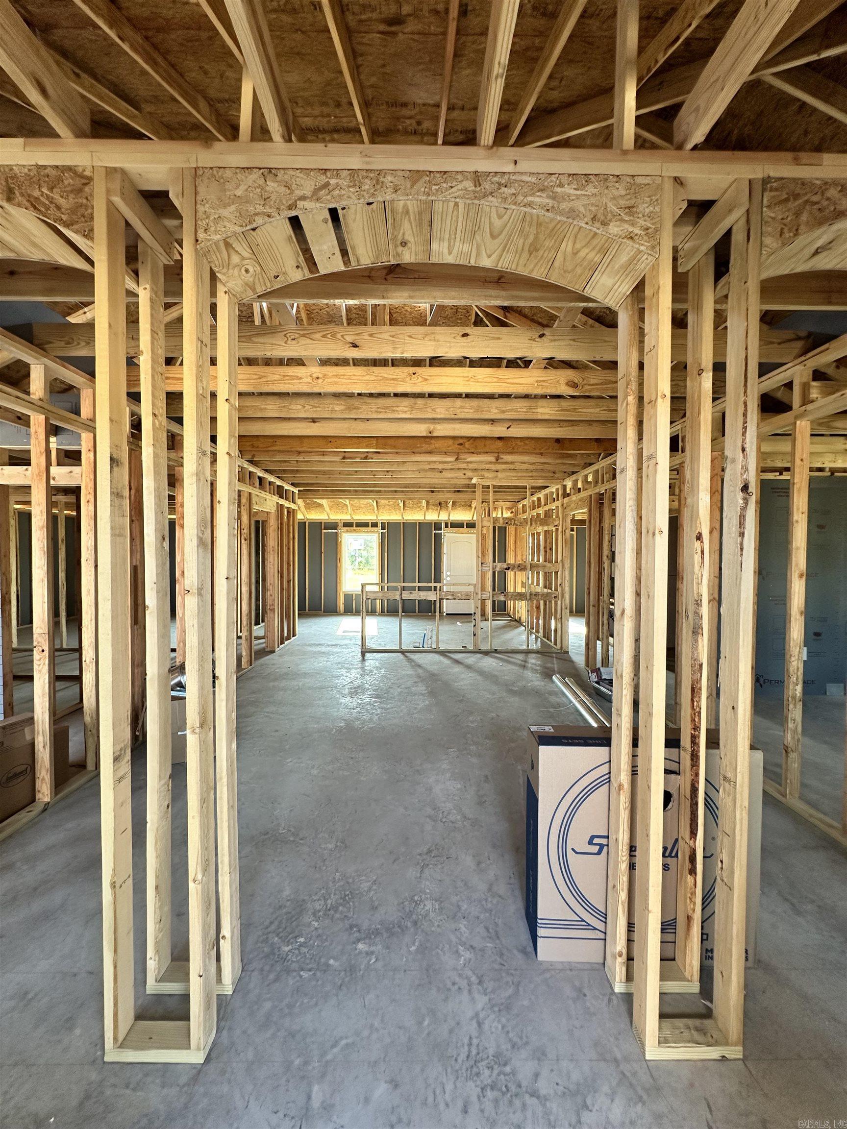 33 Farmhouse Circle