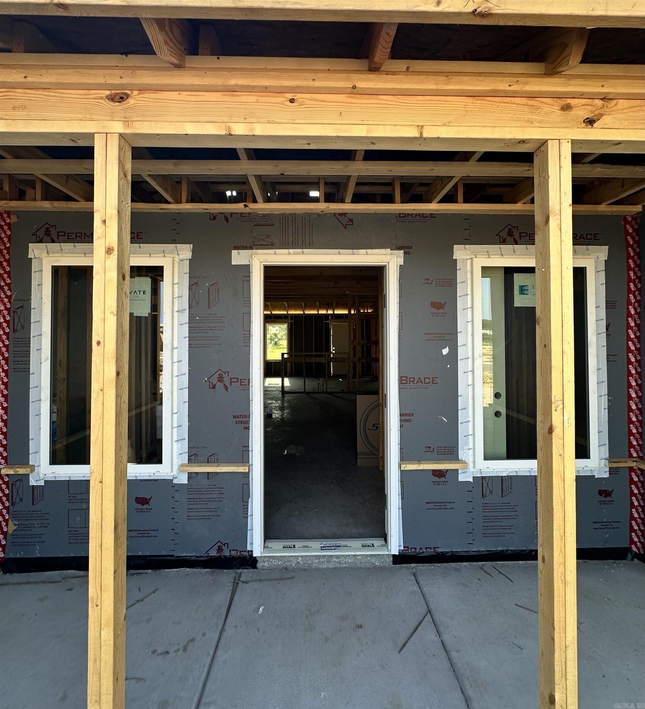 33 Farmhouse Circle