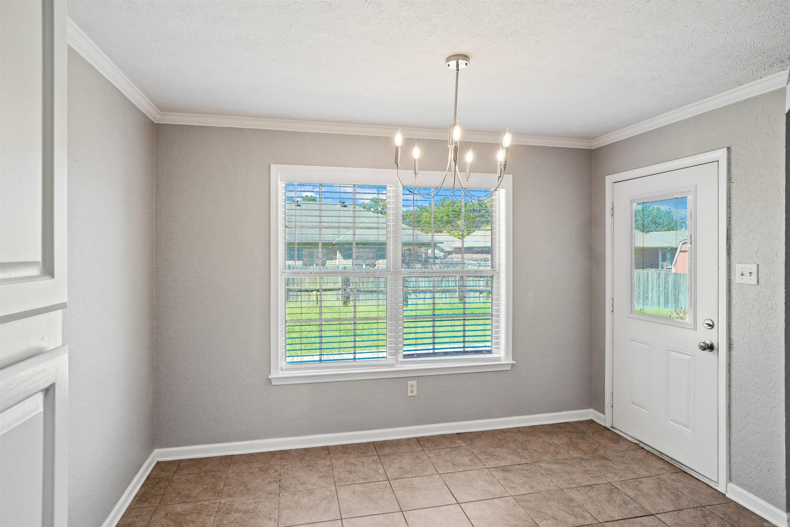 2411 Palisade Drive