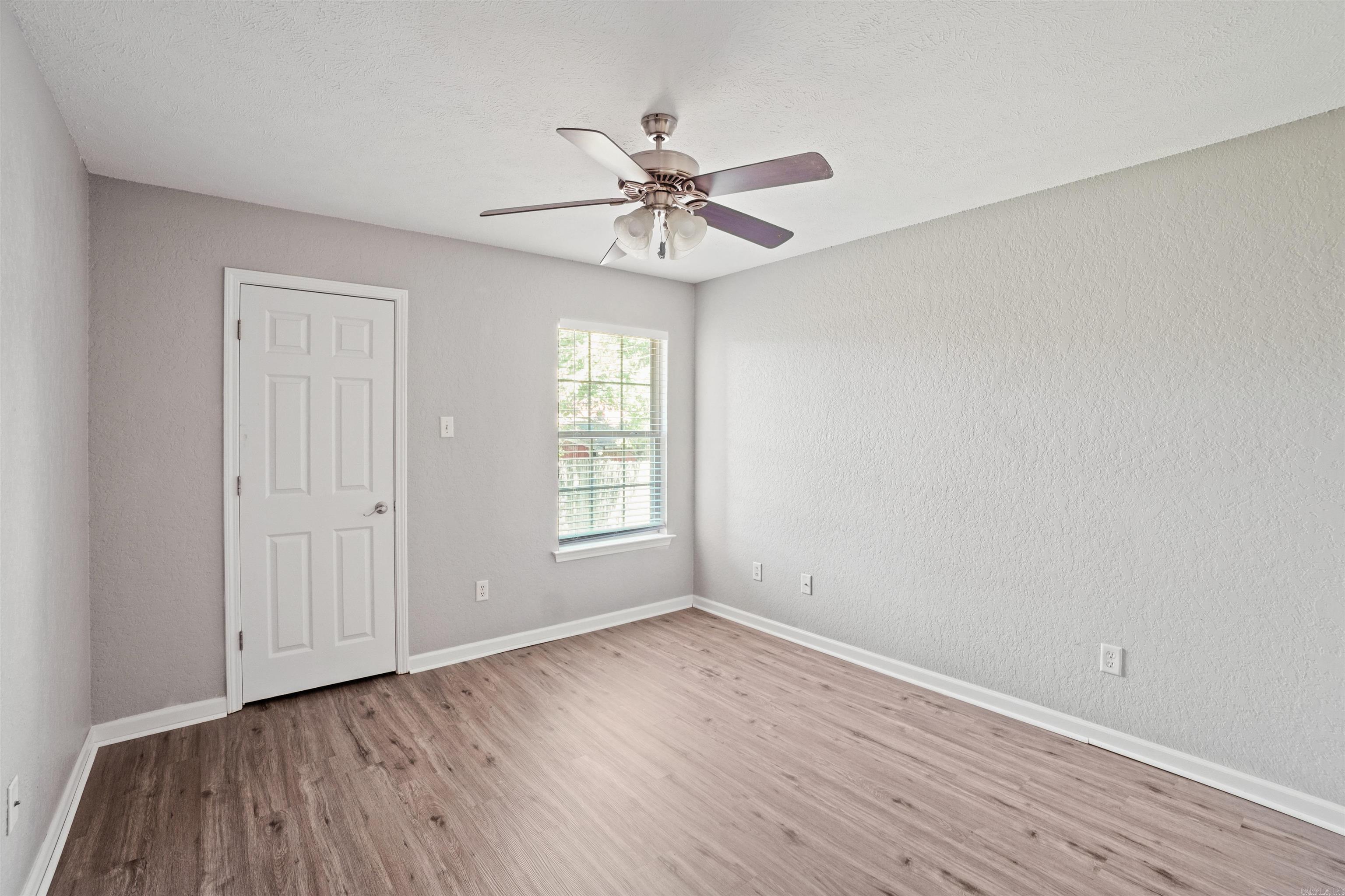 2411 Palisade Drive