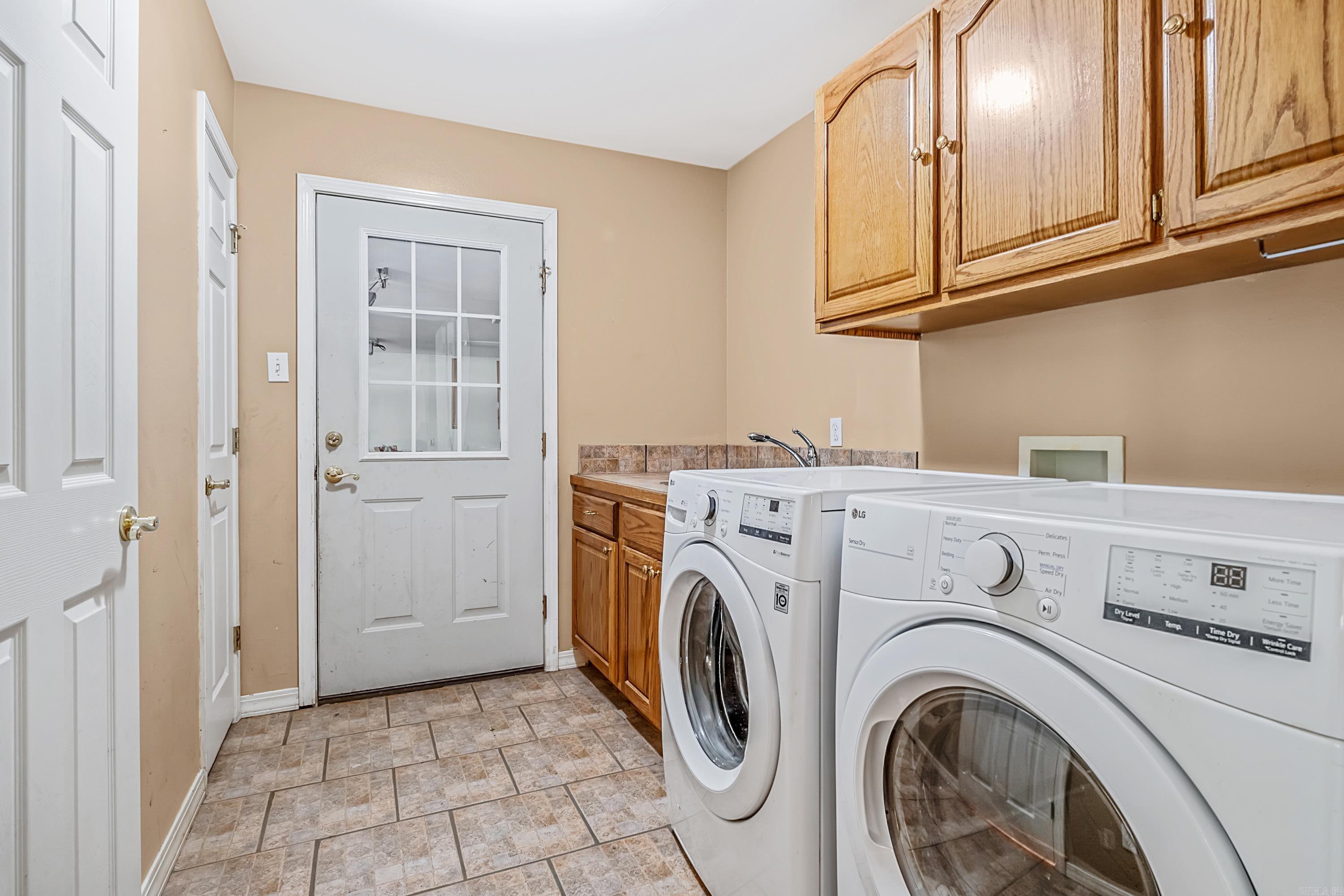 7501 Old Tom Box Road