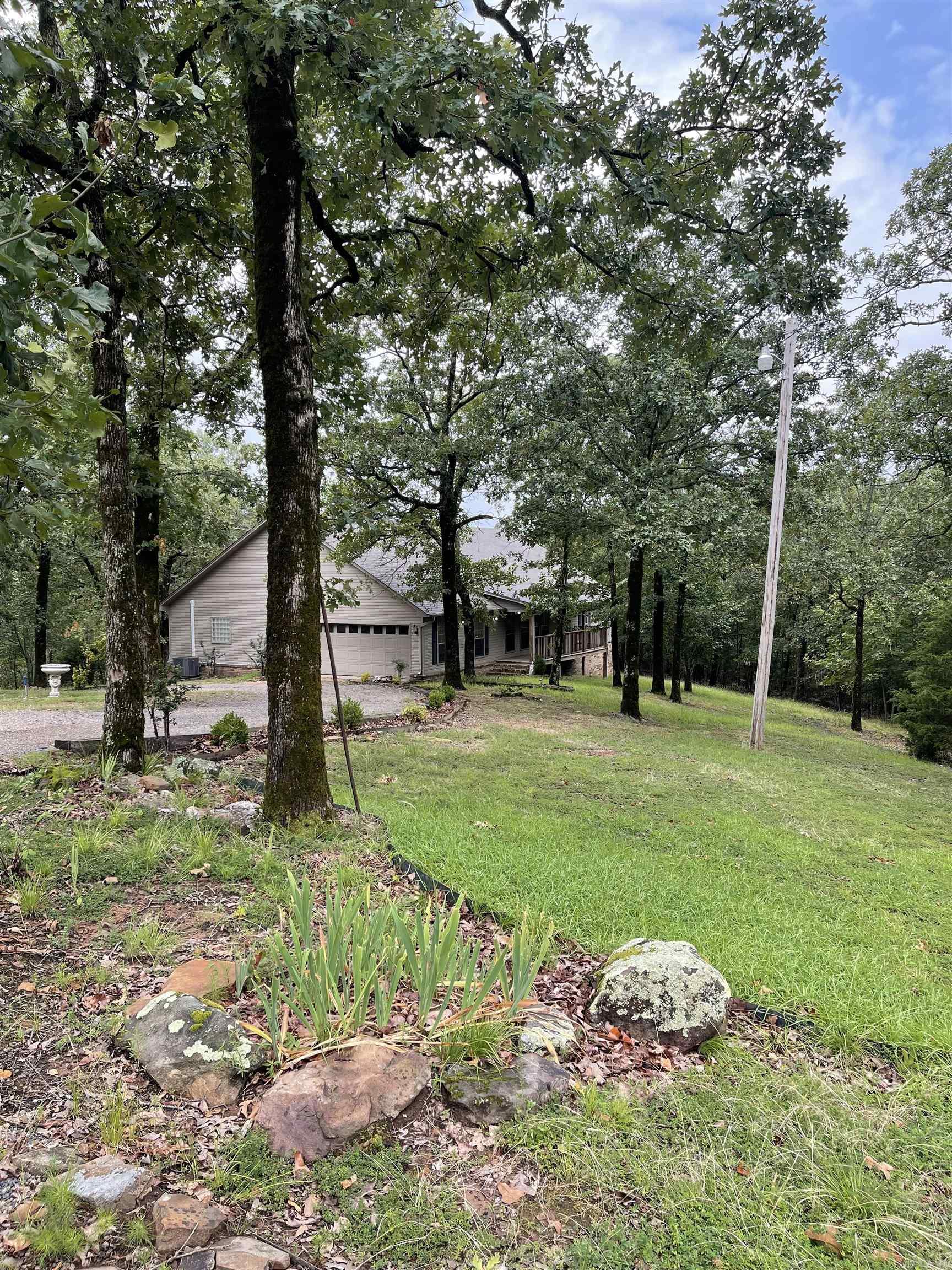 13701 Frances Dr