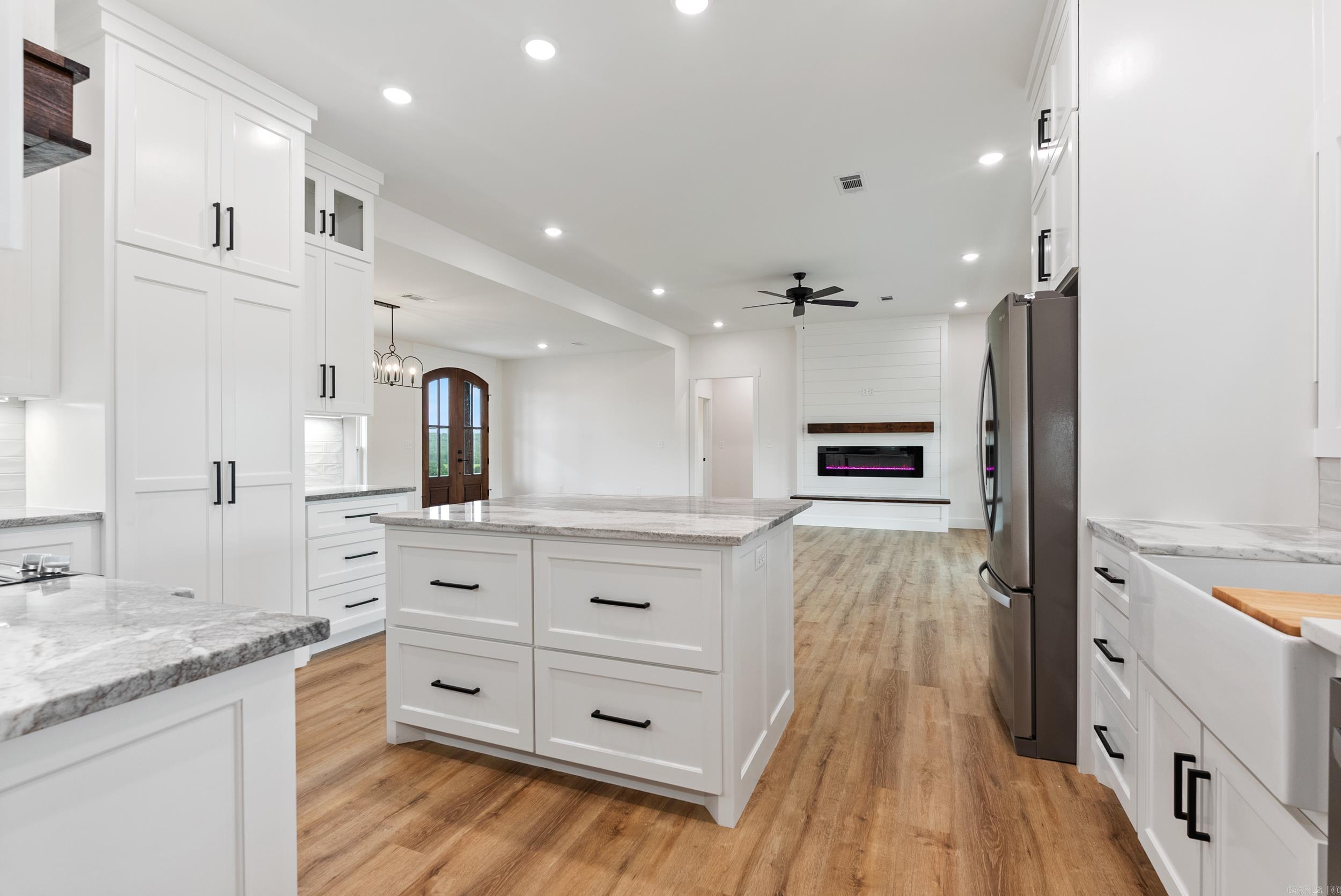 277 Castleberry Road