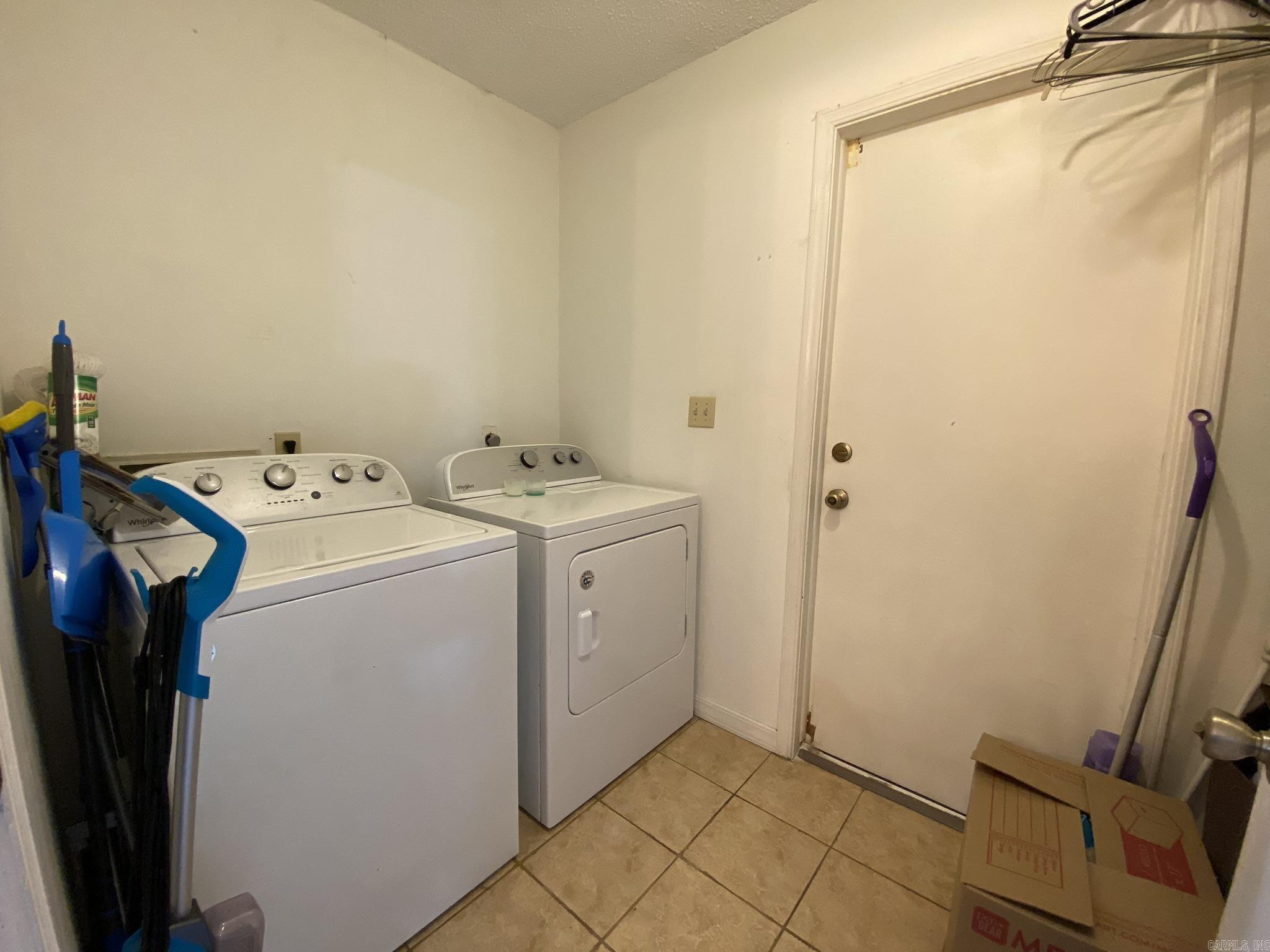 1105 S Laredo Avenue