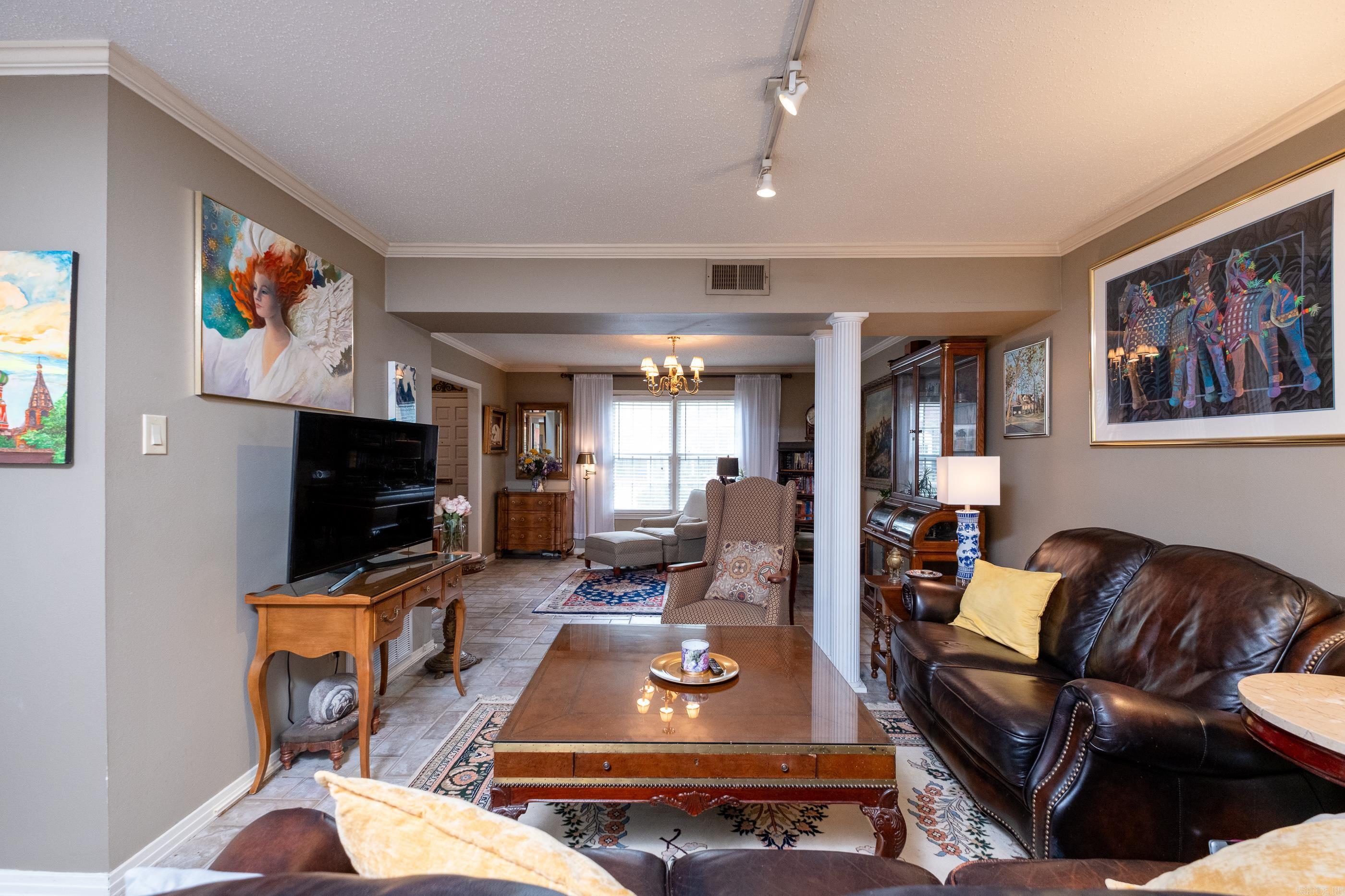 105 Cambridge Place Drive